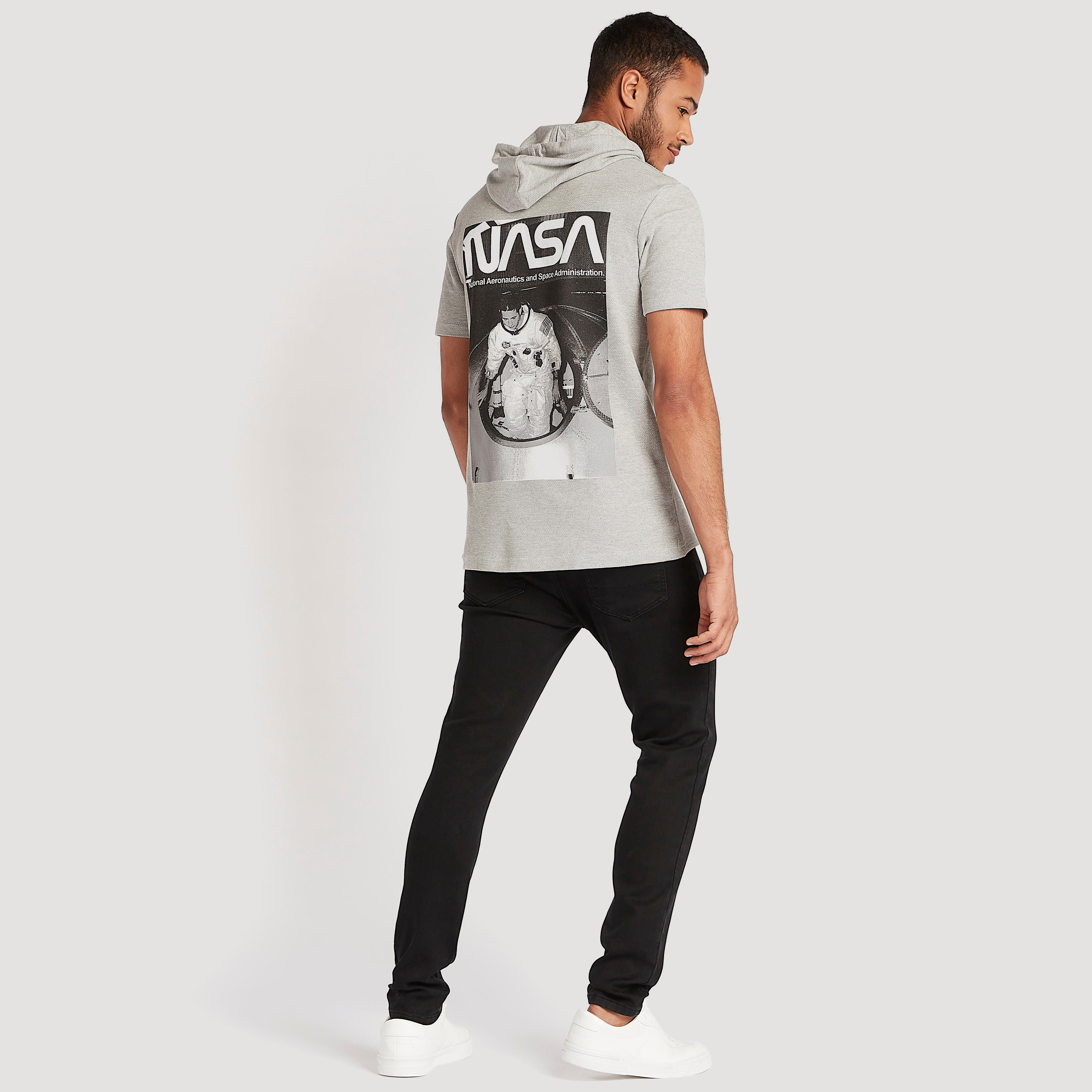 تيشيرت بقبّعة وأكمام قصيرة وطبعات-men-clothing-tshirtsandpolos-tshirts-image-5