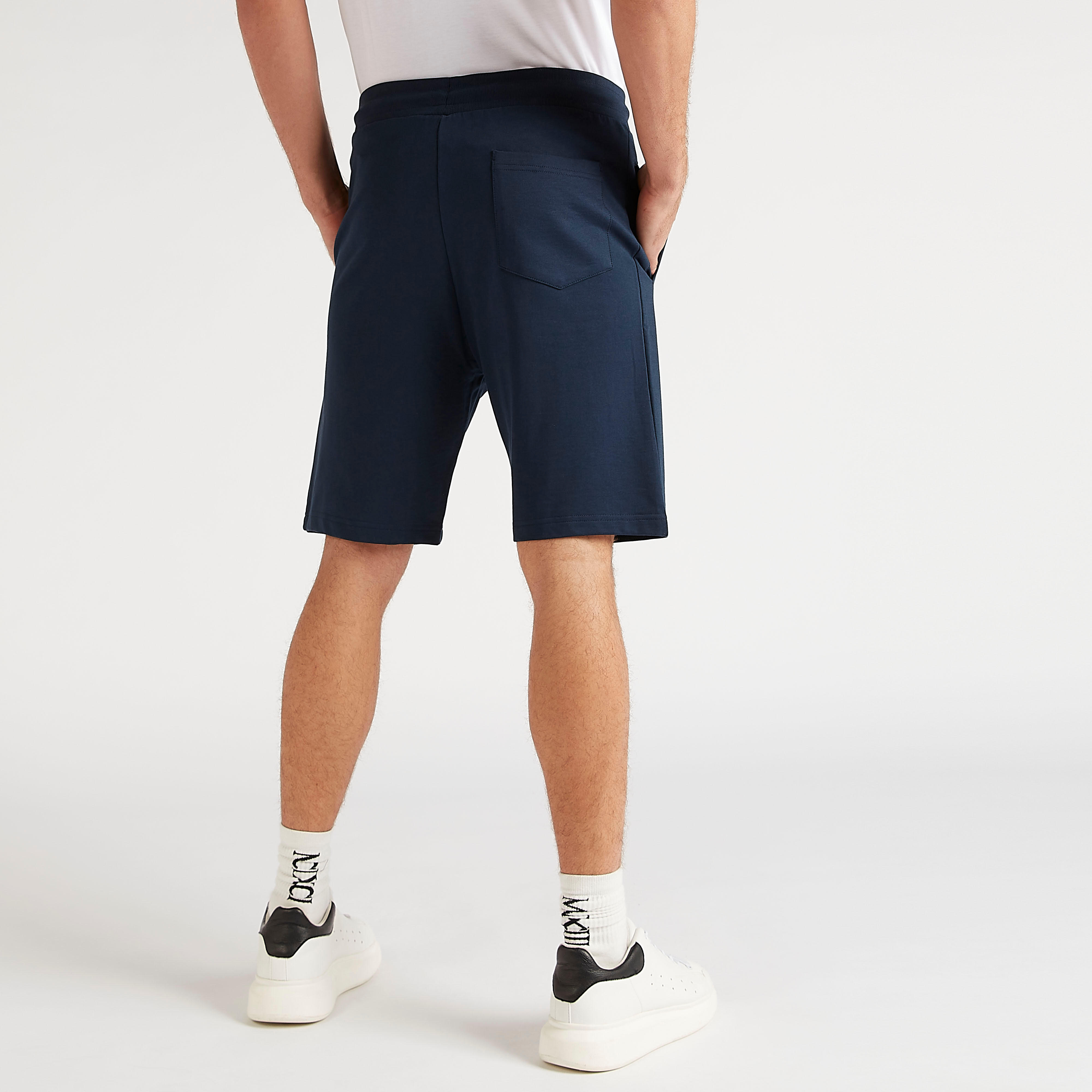 شورت برباط إغلاق وطبعات كابتن أمريكا-men-clothing-bottoms-shorts-image-2