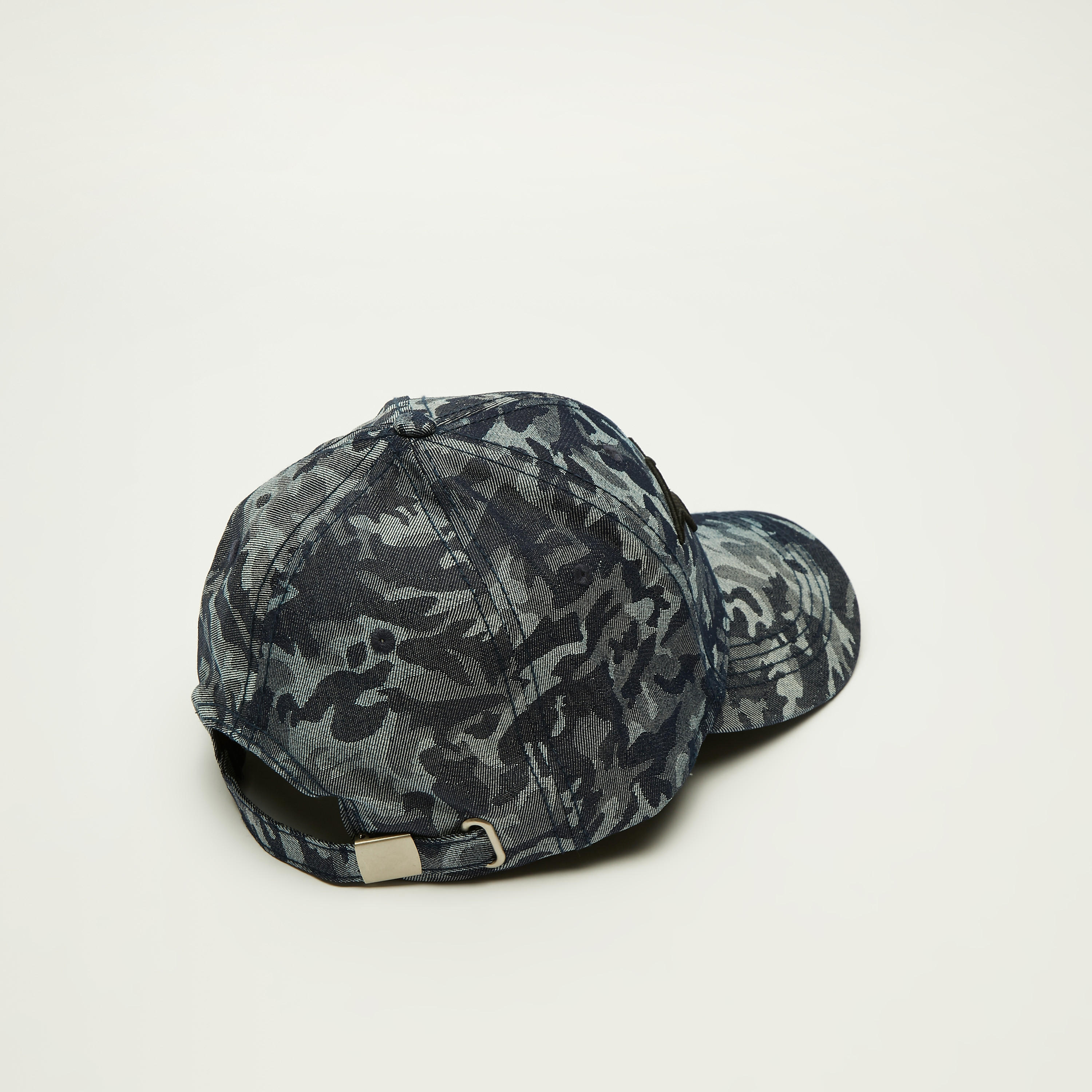 Batman Logo Embroidered Camouflage Print Cap-men-caps-image-4
