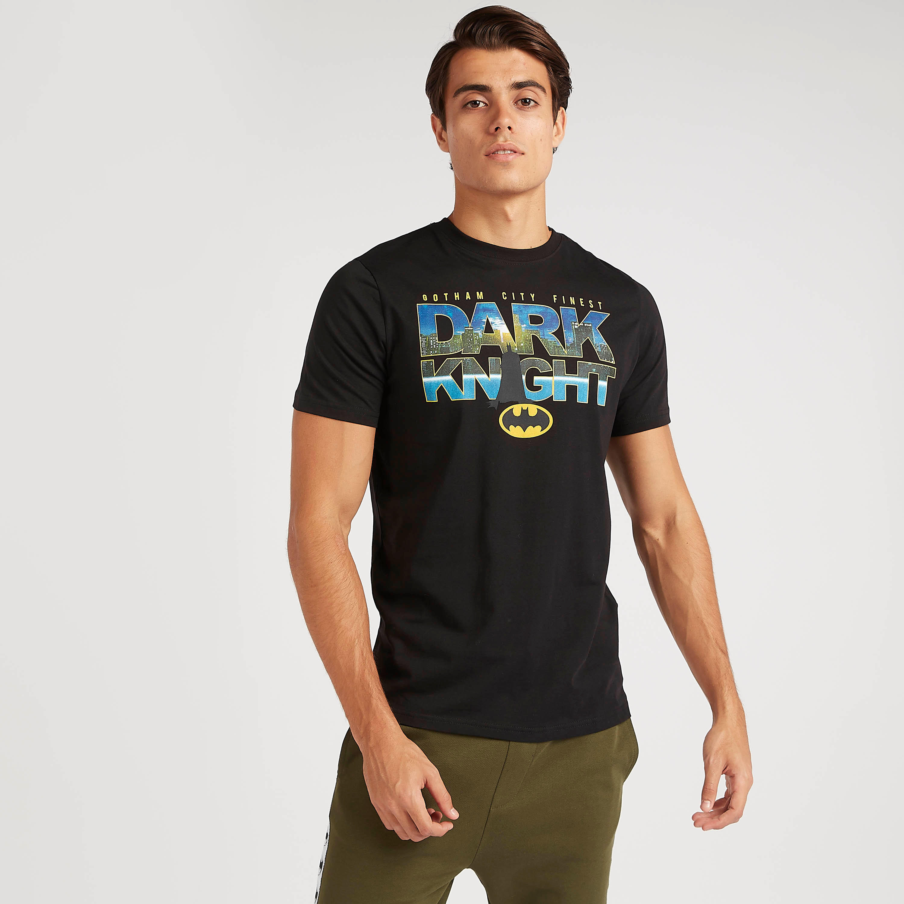 تيشيرت بياقة ضيّقة وأكمام قصيرة وطبعات باتمان-men-clothing-tshirtsandpolos-tshirts-image-1