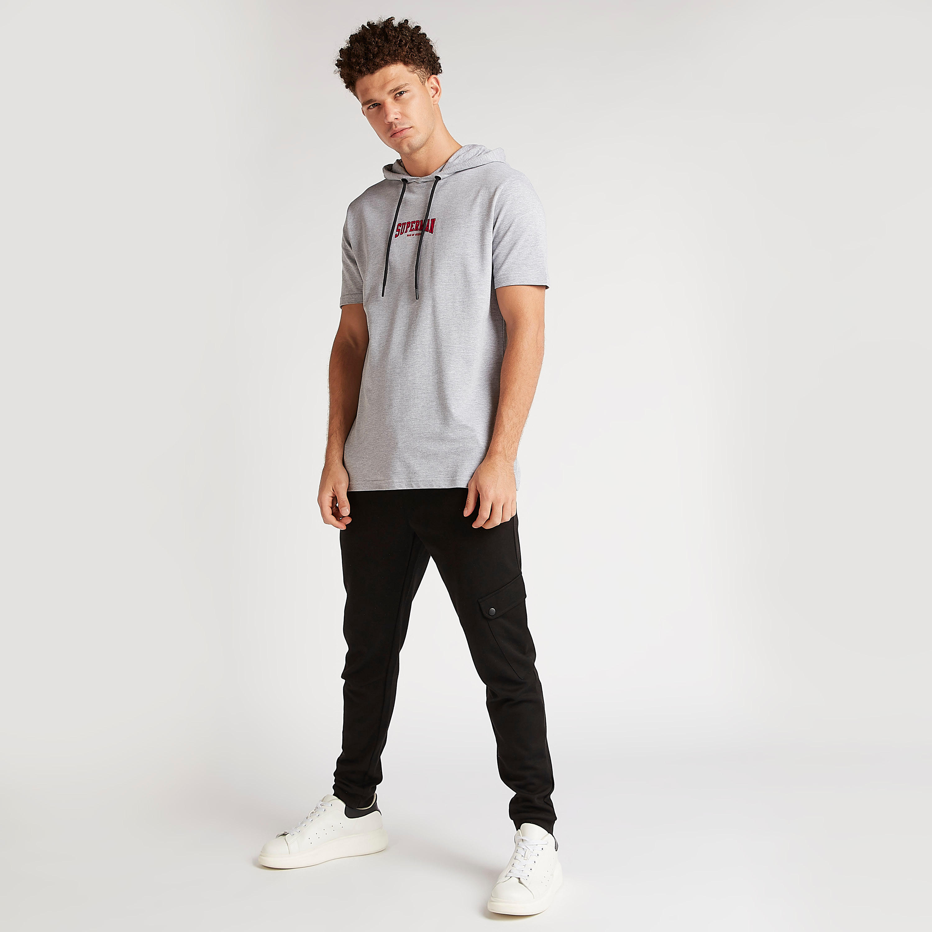 تيشيرت بقبّعة وأكمام قصيرة وطبعات سوبرمان-men-clothing-tshirtsandpolos-tshirts-image-8