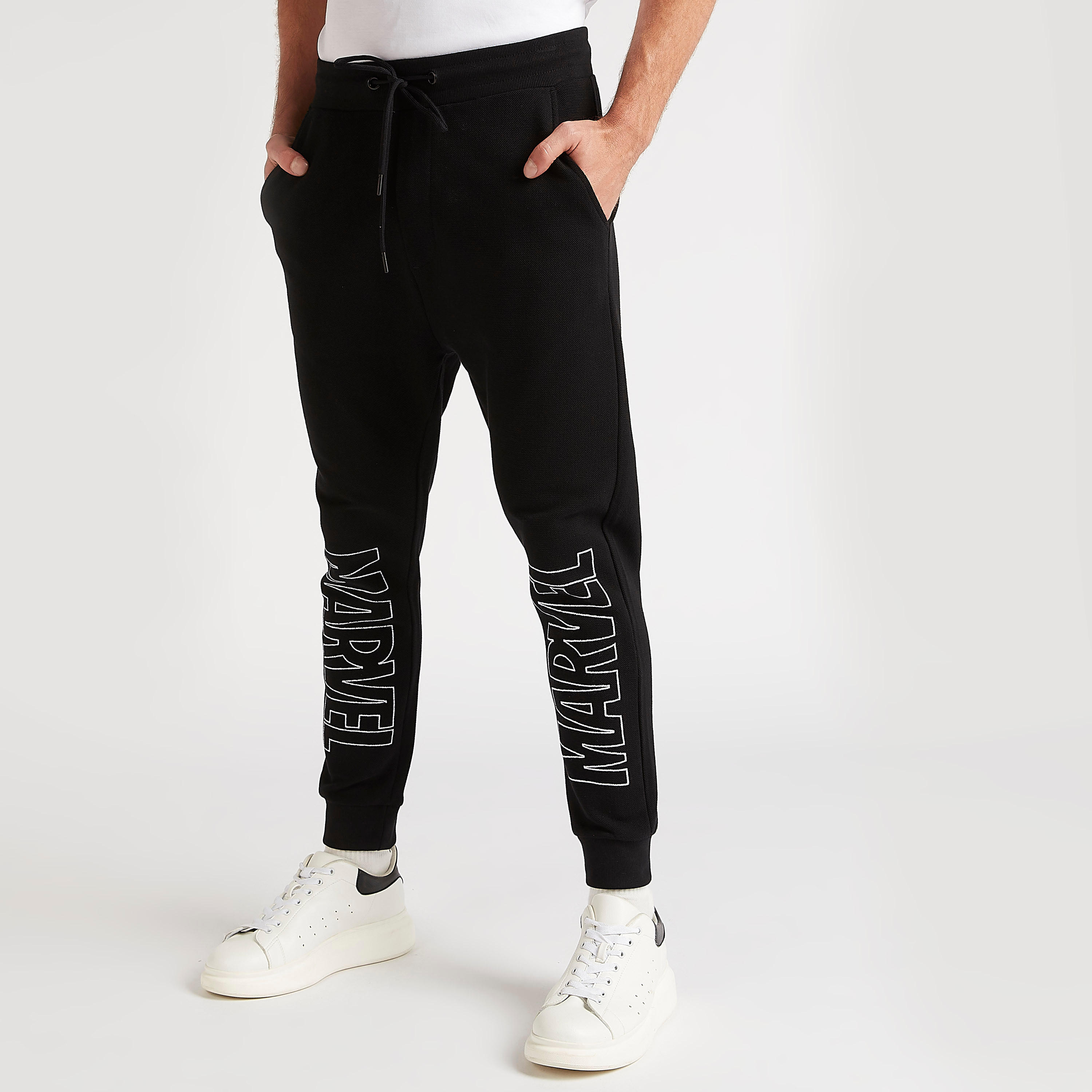 Marvel Print Mid-Rise Joggers with Drawstring Closure-men-clothing-bottoms-joggers-image-1