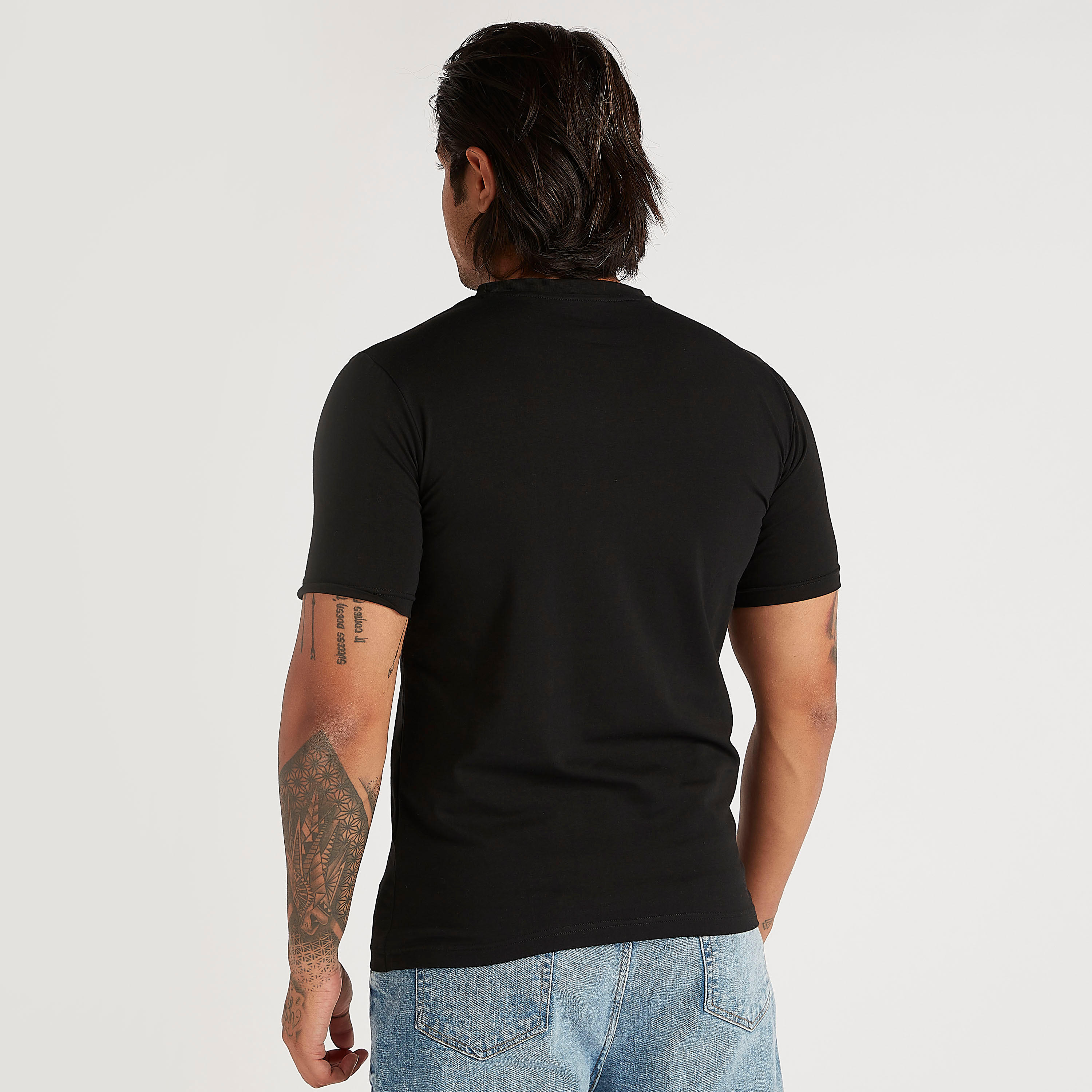تيشيرت بياقة ضيّقة وأكمام قصيرة وطبعات ناسا-men-clothing-tshirtsandpolos-tshirts-image-4