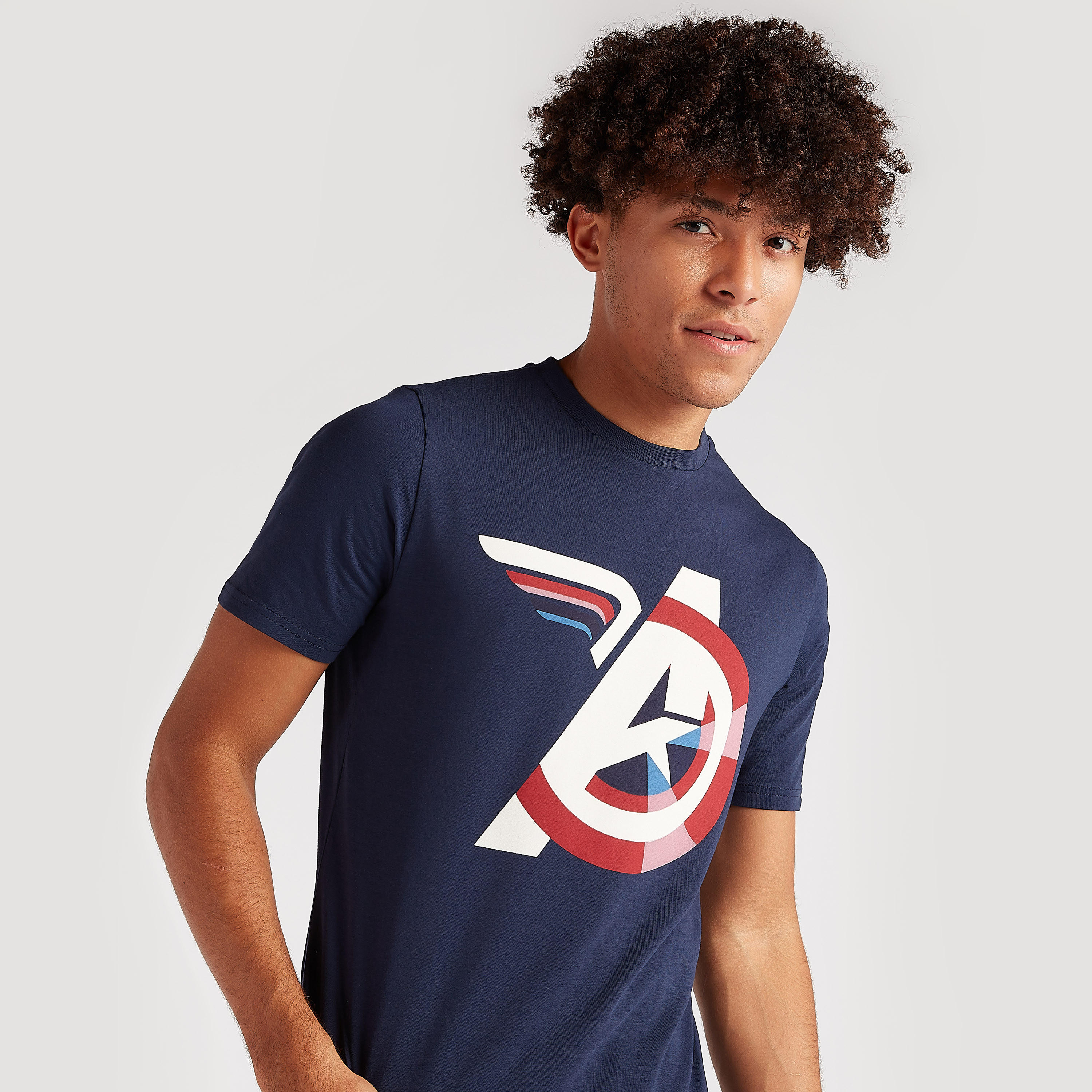 تيشيرت بياقة ضيّقة وأكمام قصيرة وطبعات-men-clothing-tshirtsandpolos-tshirts-image-4