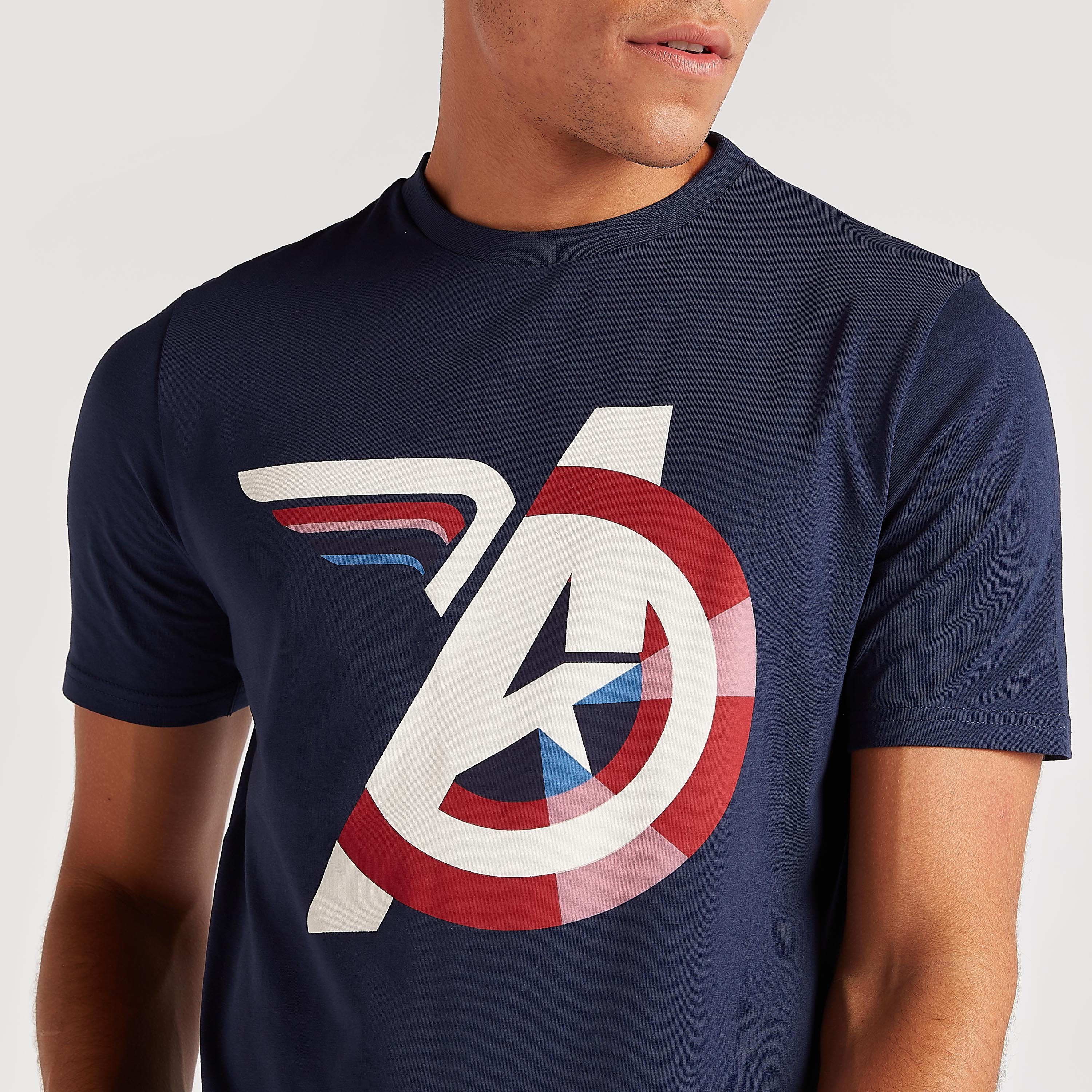 تيشيرت بياقة ضيّقة وأكمام قصيرة وطبعات-men-clothing-tshirtsandpolos-tshirts-image-2