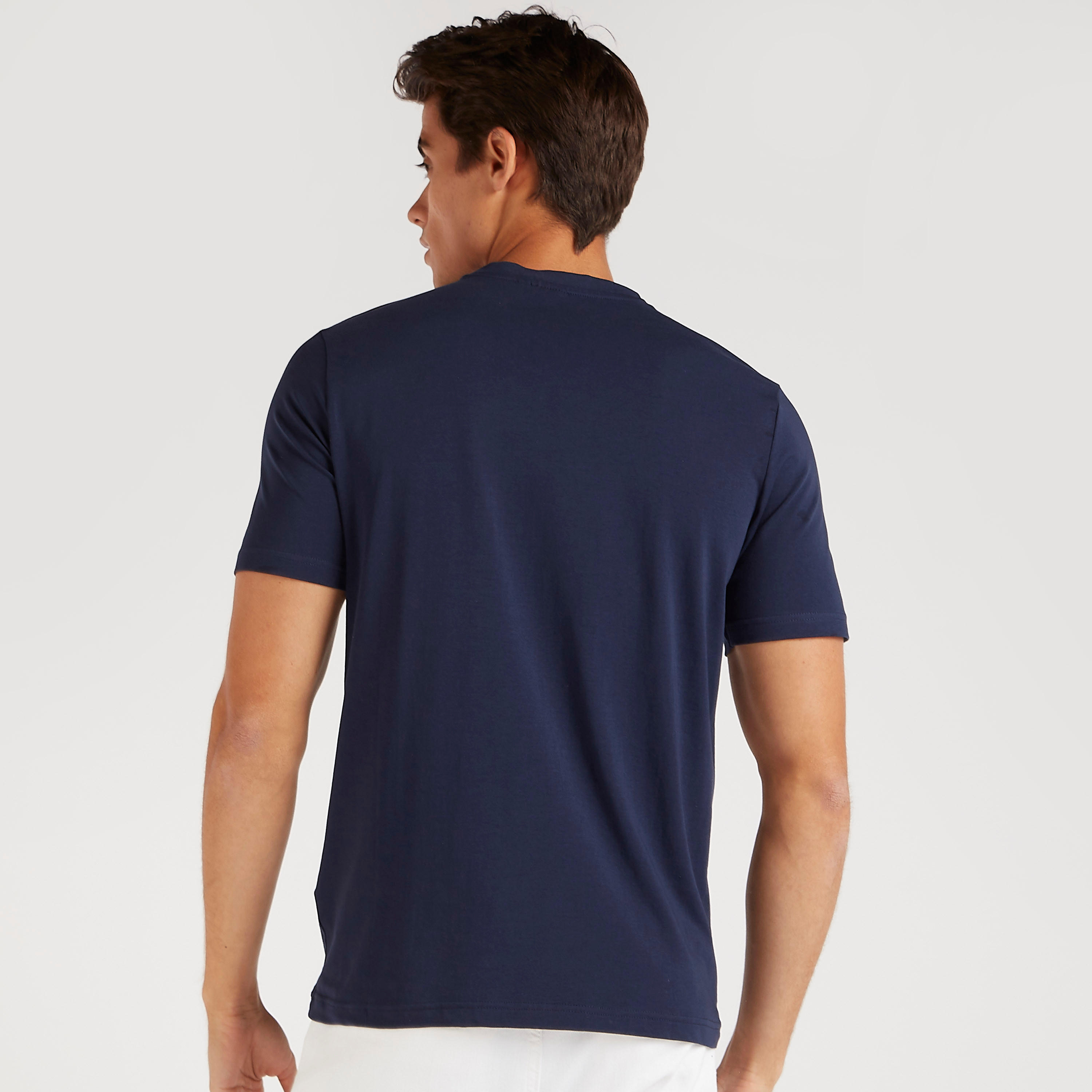 تيشيرت بياقة ضيّقة وأكمام قصيرة وطبعات كابتن أميريكا-men-clothing-tshirtsandpolos-tshirts-image-4