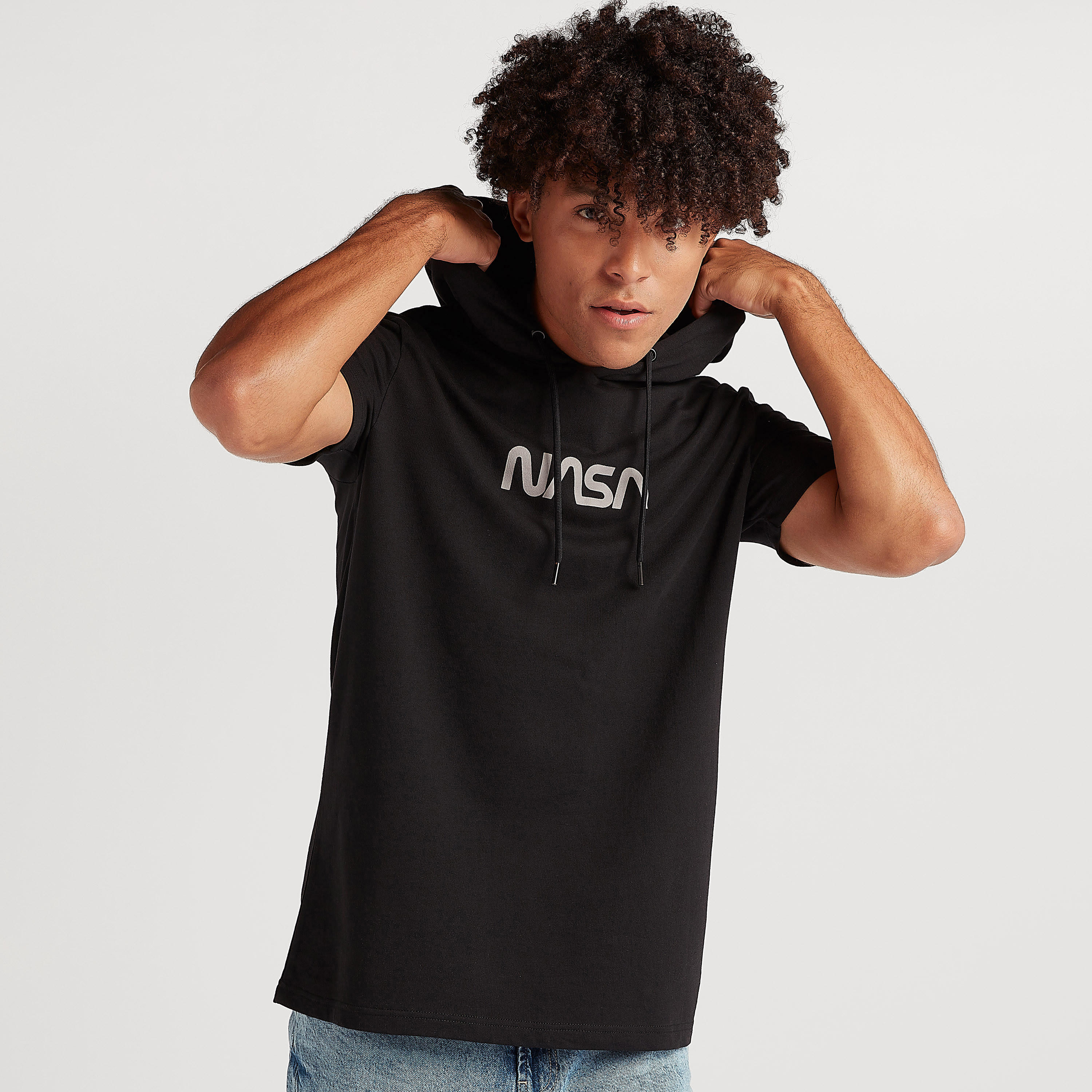 هودي بأكمام قصيرة وطبعات ناسا-men-clothing-tshirtsandpolos-tshirts-image-1