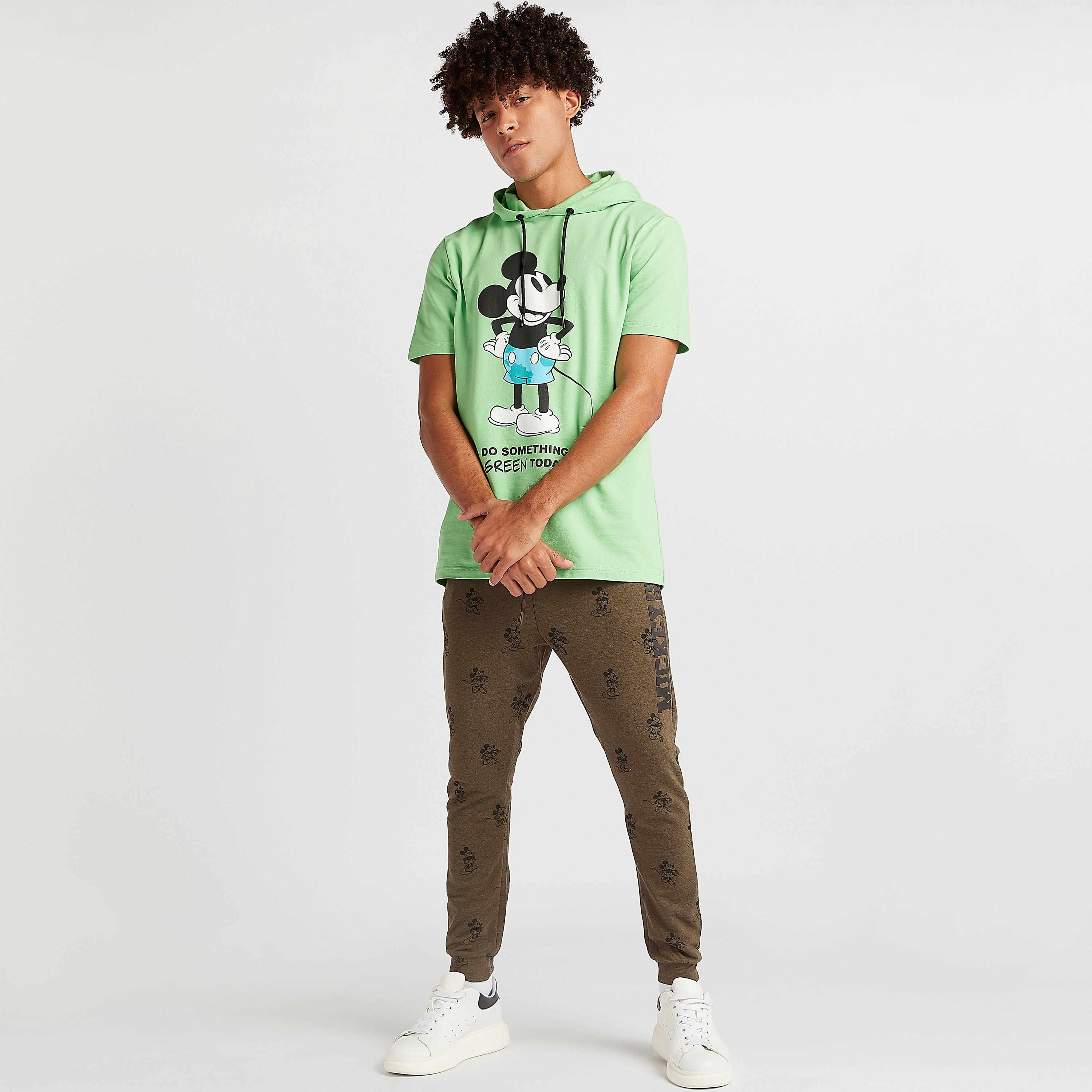 هودي بطبعات ميكي ماوس وأكمام قصيرة-men-clothing-tshirtsandpolos-tshirts-image-3