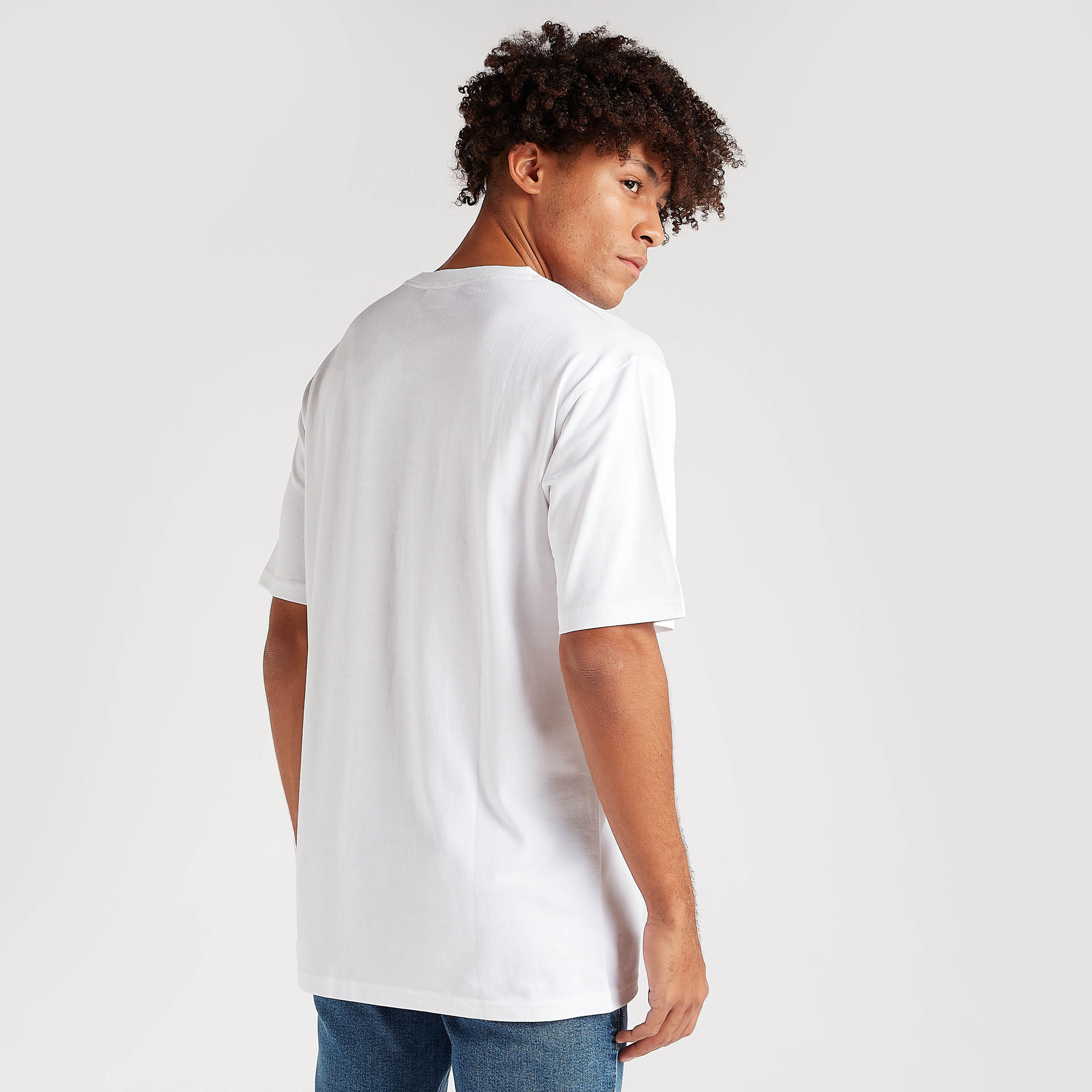 تيشيرت بياقة ضيّقة وأكمام قصيرة وطبعات سوبرمان-men-clothing-tshirtsandpolos-tshirts-image-2