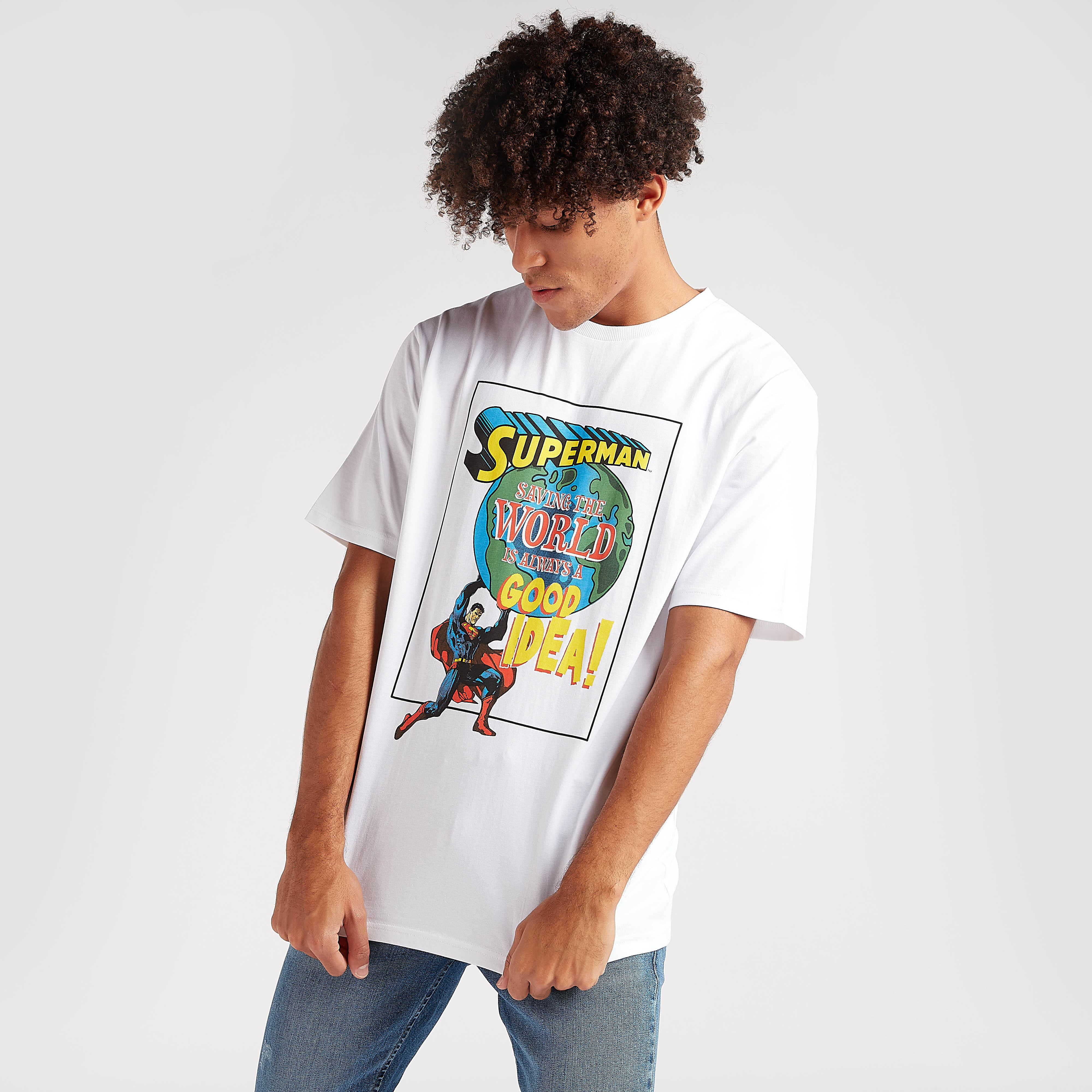 تيشيرت بياقة ضيّقة وأكمام قصيرة وطبعات سوبرمان-men-clothing-tshirtsandpolos-tshirts-image-1