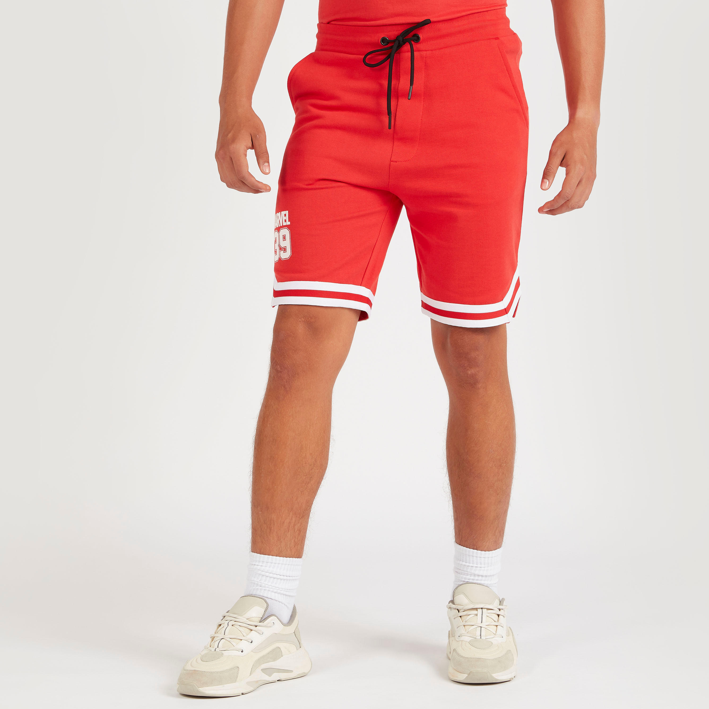 شورت بطبعات مارفل ورباط إغلاق-men-clothing-bottoms-shorts-image-5