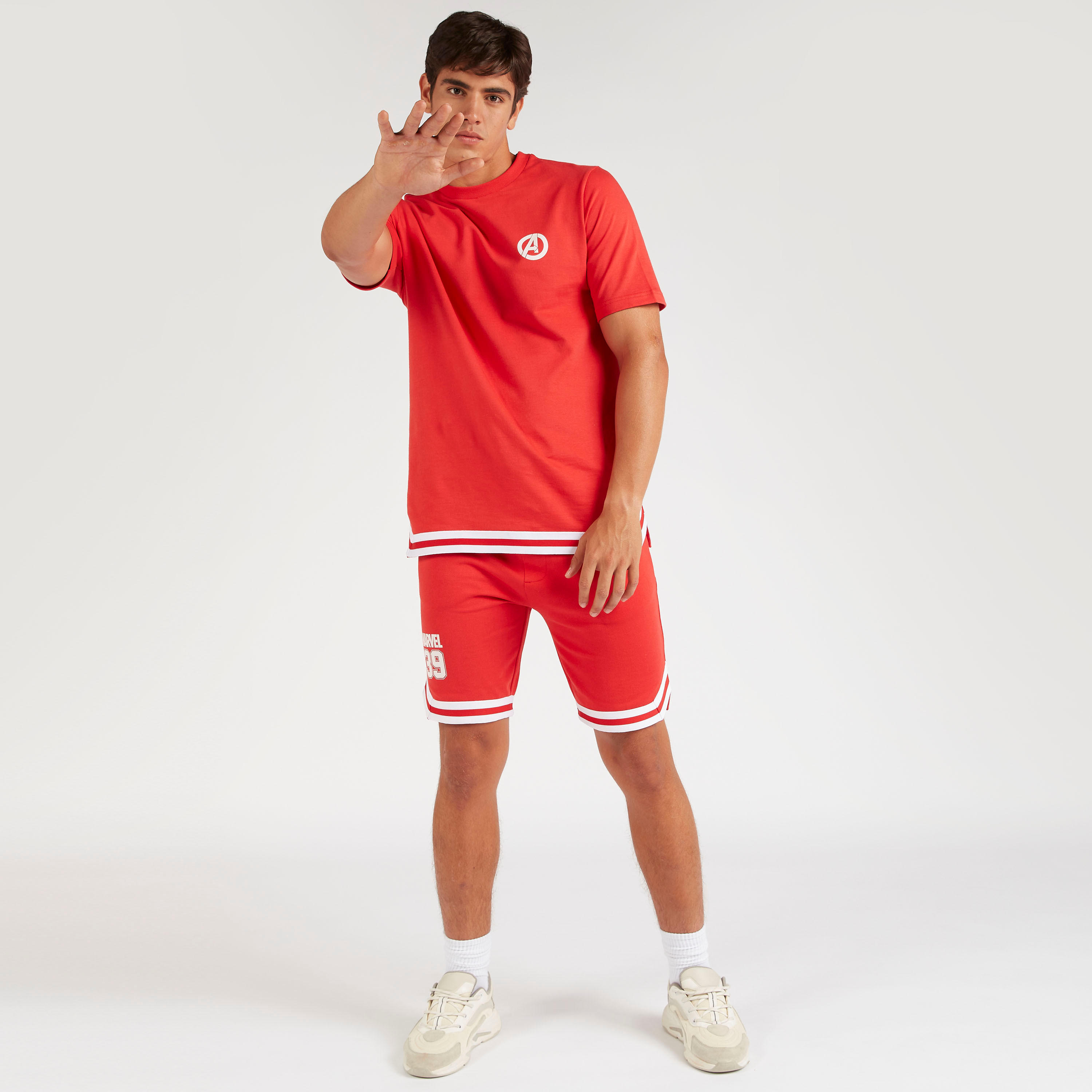 شورت بطبعات مارفل ورباط إغلاق-men-clothing-bottoms-shorts-image-4