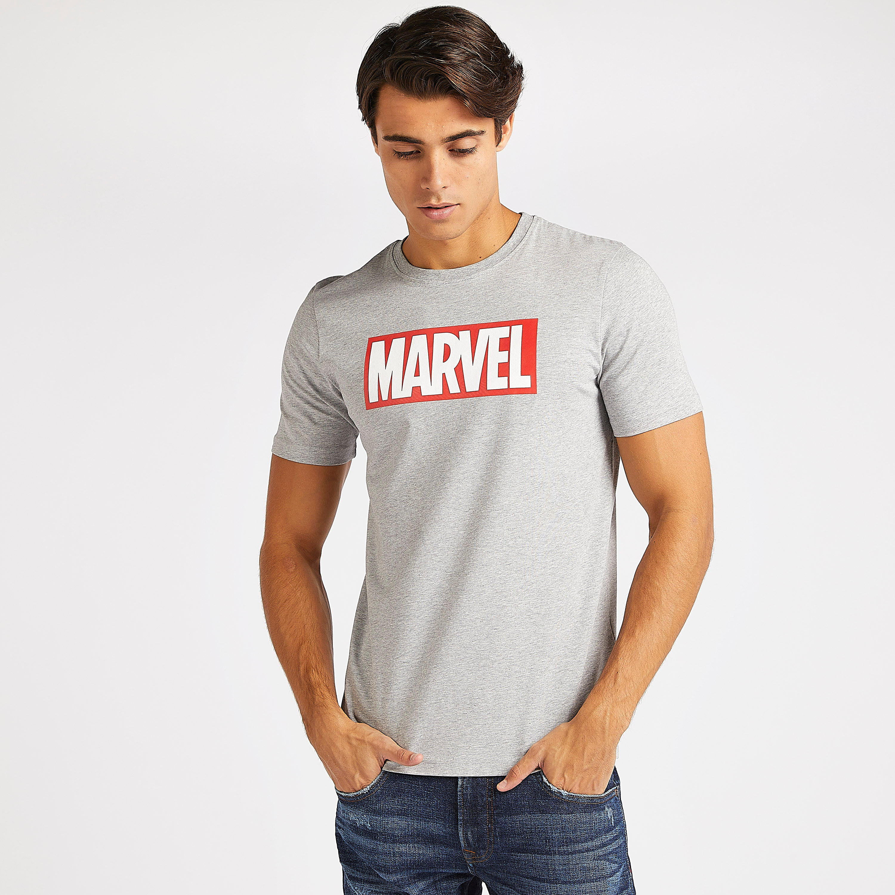 Marvel Print T-shirt with Short Sleeves and Crew Neck-men-clothing-tshirtsandpolos-tshirts-image-1