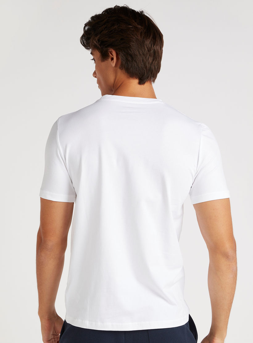 تيشيرت بياقة ضيّقة وأكمام قصيرة وطبعات ناسا-men-clothing-tshirtsandpolos-tshirts-image-1