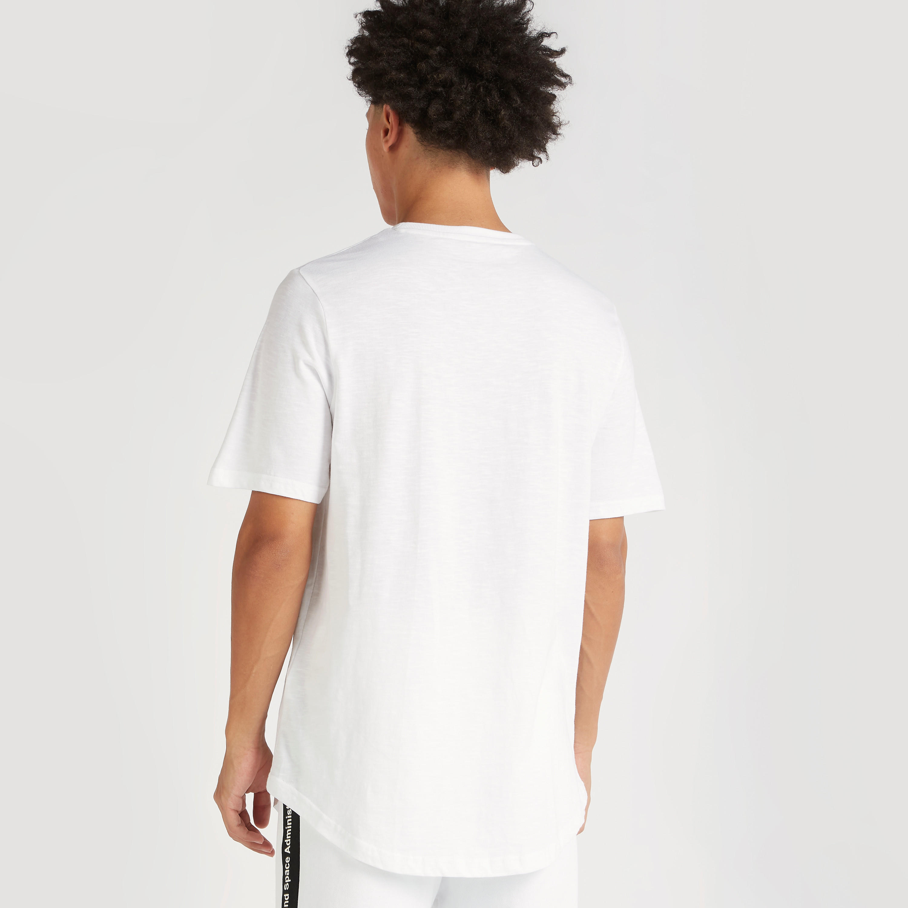 تيشيرت بياقة ضيقة وأكمام قصيرة وطبعات ناسا-men-clothing-tshirtsandpolos-tshirts-image-4