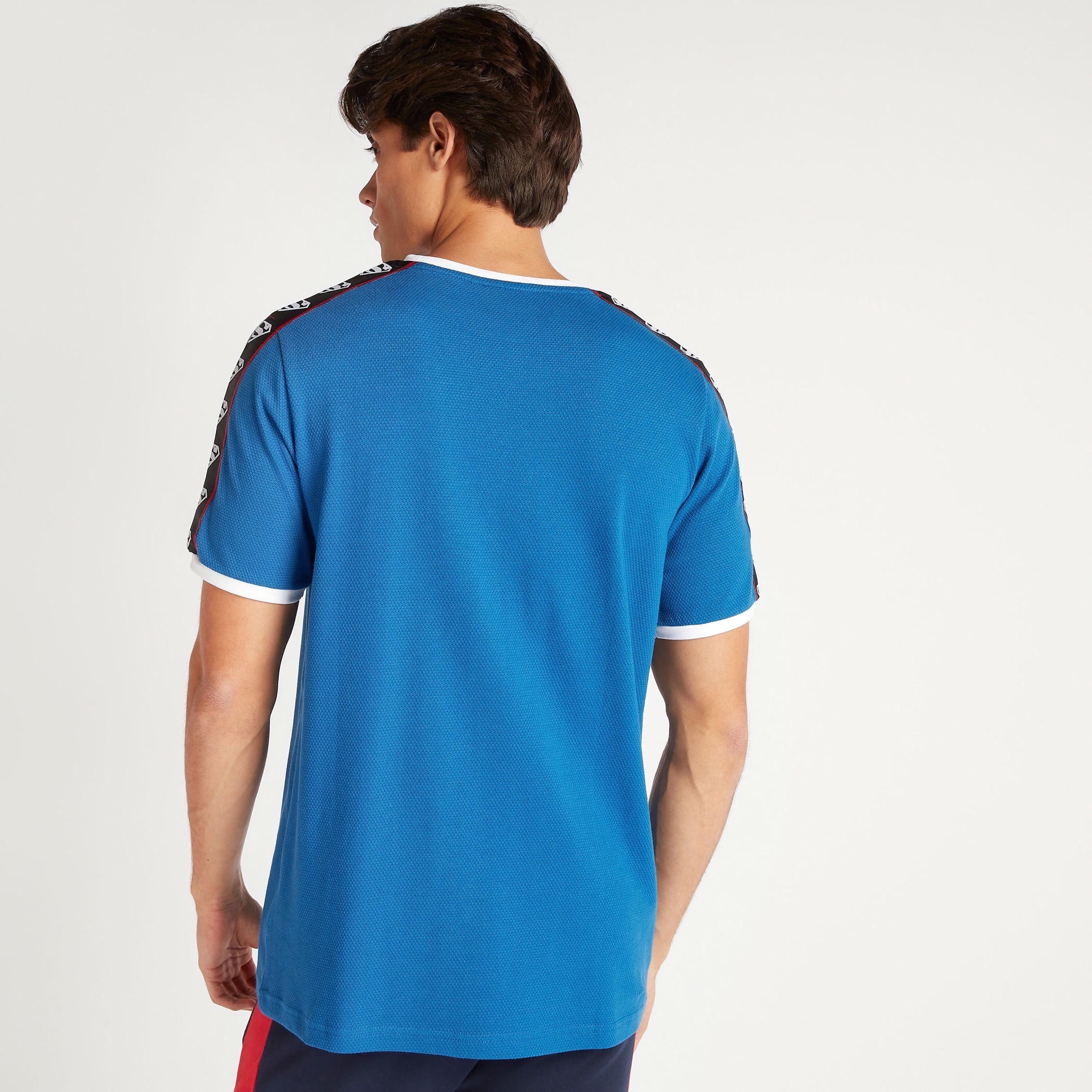 تيشيرت بياقة ضيّقة وأكمام قصيرة وطبعات سوبرمان-men-clothing-tshirtsandpolos-tshirts-image-4