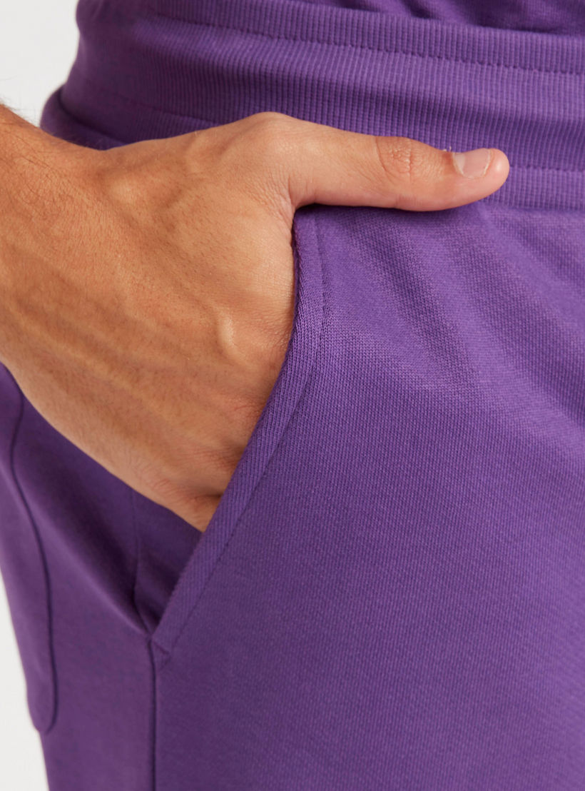 شورت برباط إغلاق وجيوب وطبعات تون سكواد-men-clothing-bottoms-shorts-image-1