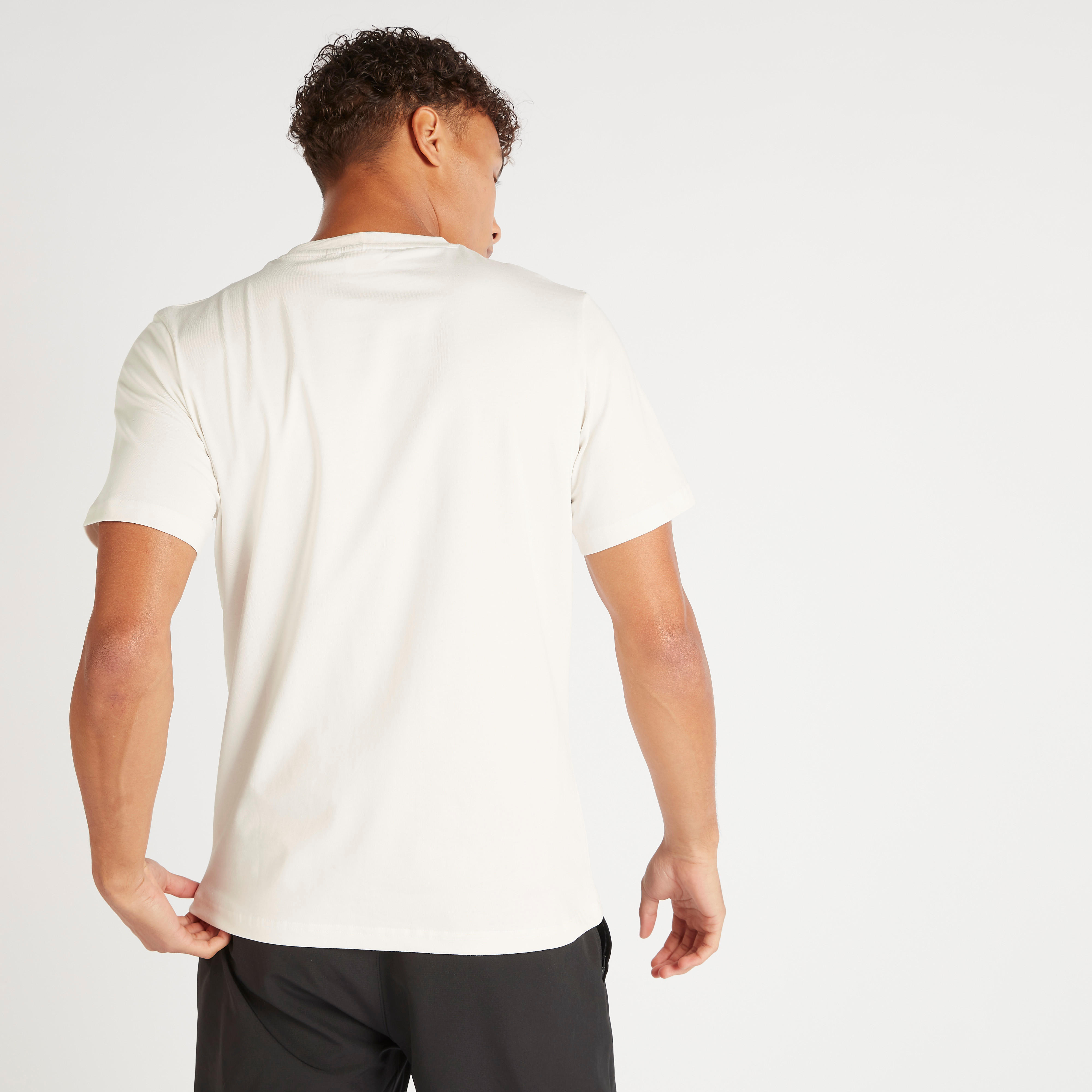 تيشيرت بياقة ضيقة وطبعات كابتن أمريكا-men-clothing-tshirtsandpolos-tshirts-image-4