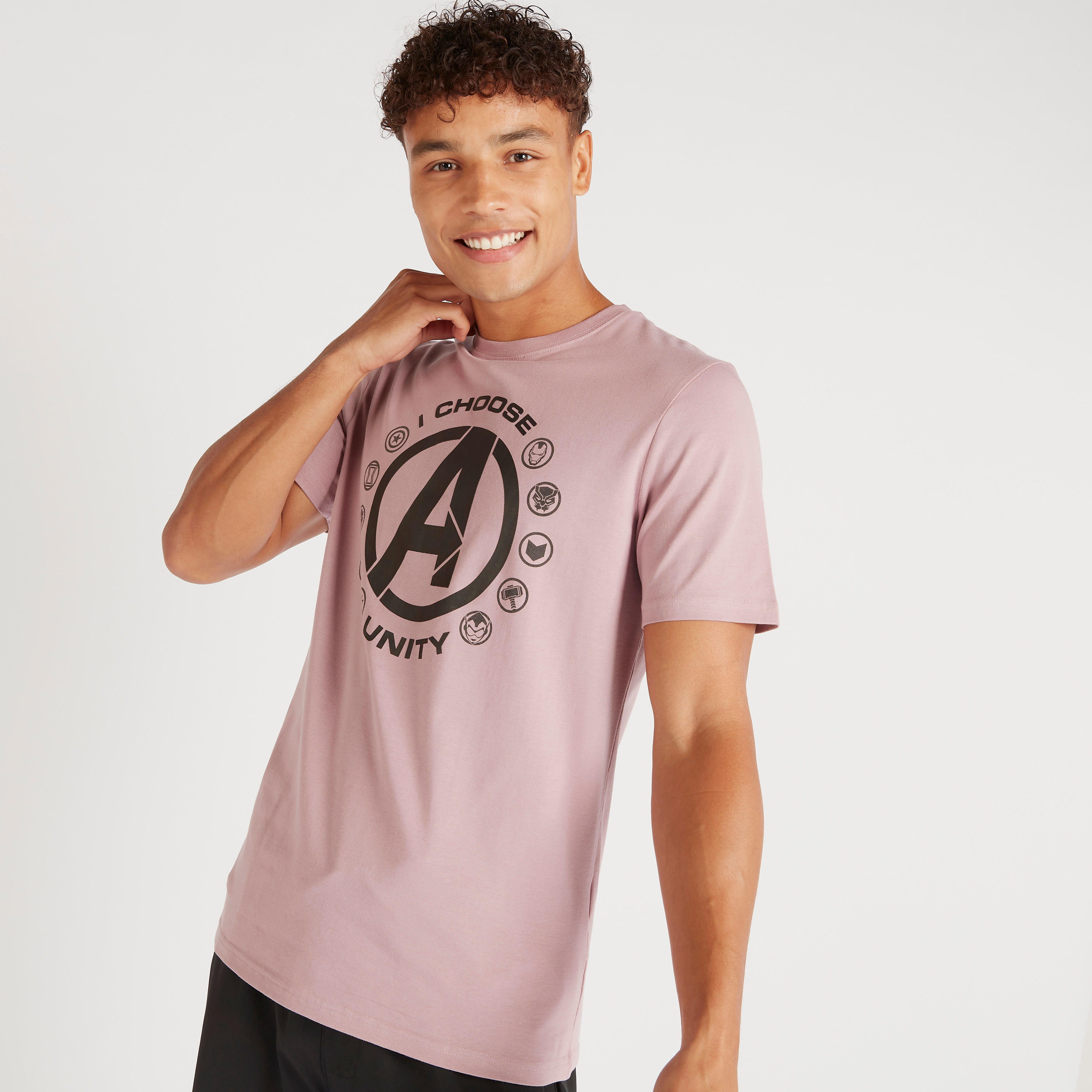 Avengers Print Crew Neck T-shirt-men-clothing-tshirtsandpolos-tshirts-image-5