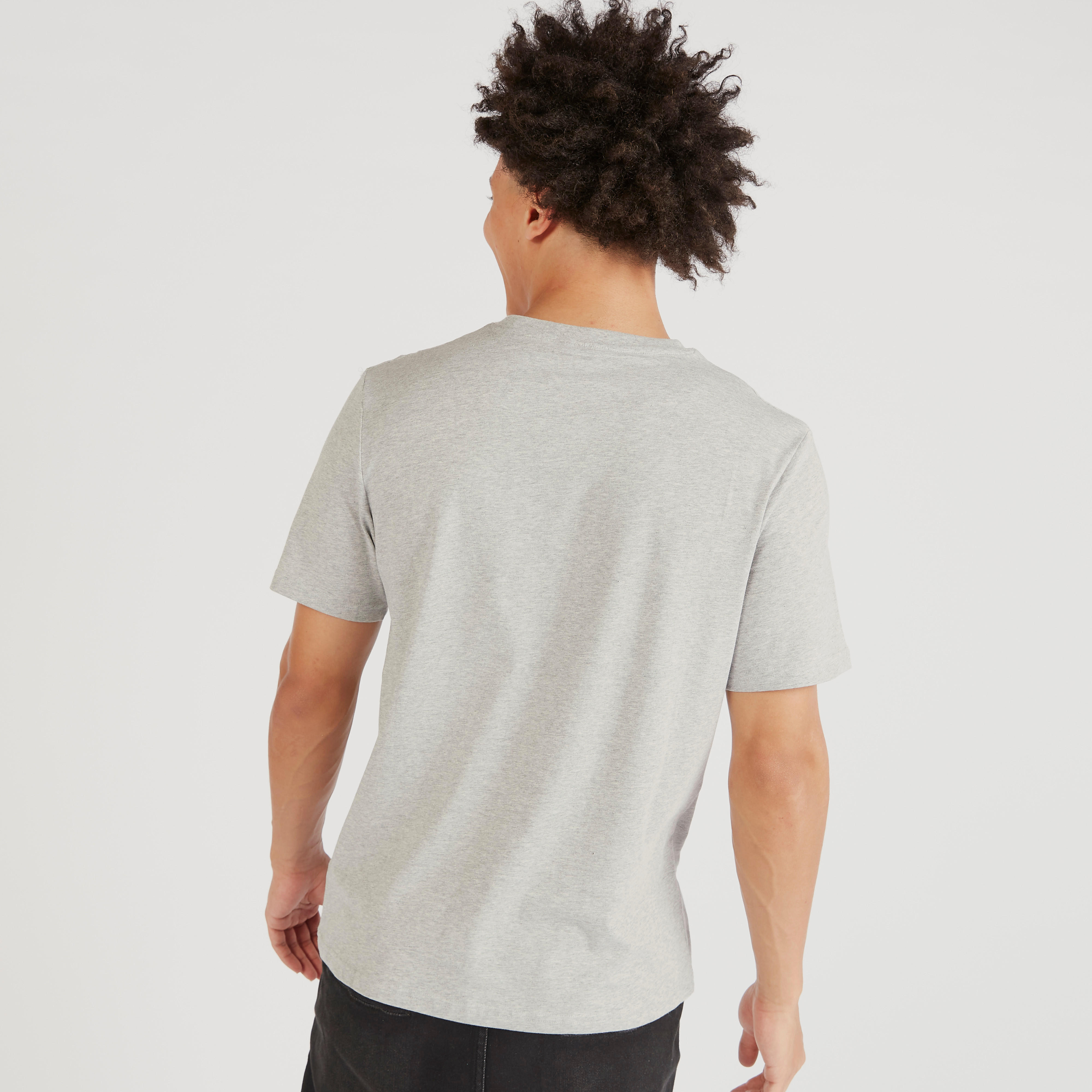 تيشيرت بياقة ضيّقة وأكمام قصيرة وطبعات ميكي ماوس-men-clothing-tshirtsandpolos-tshirts-image-4