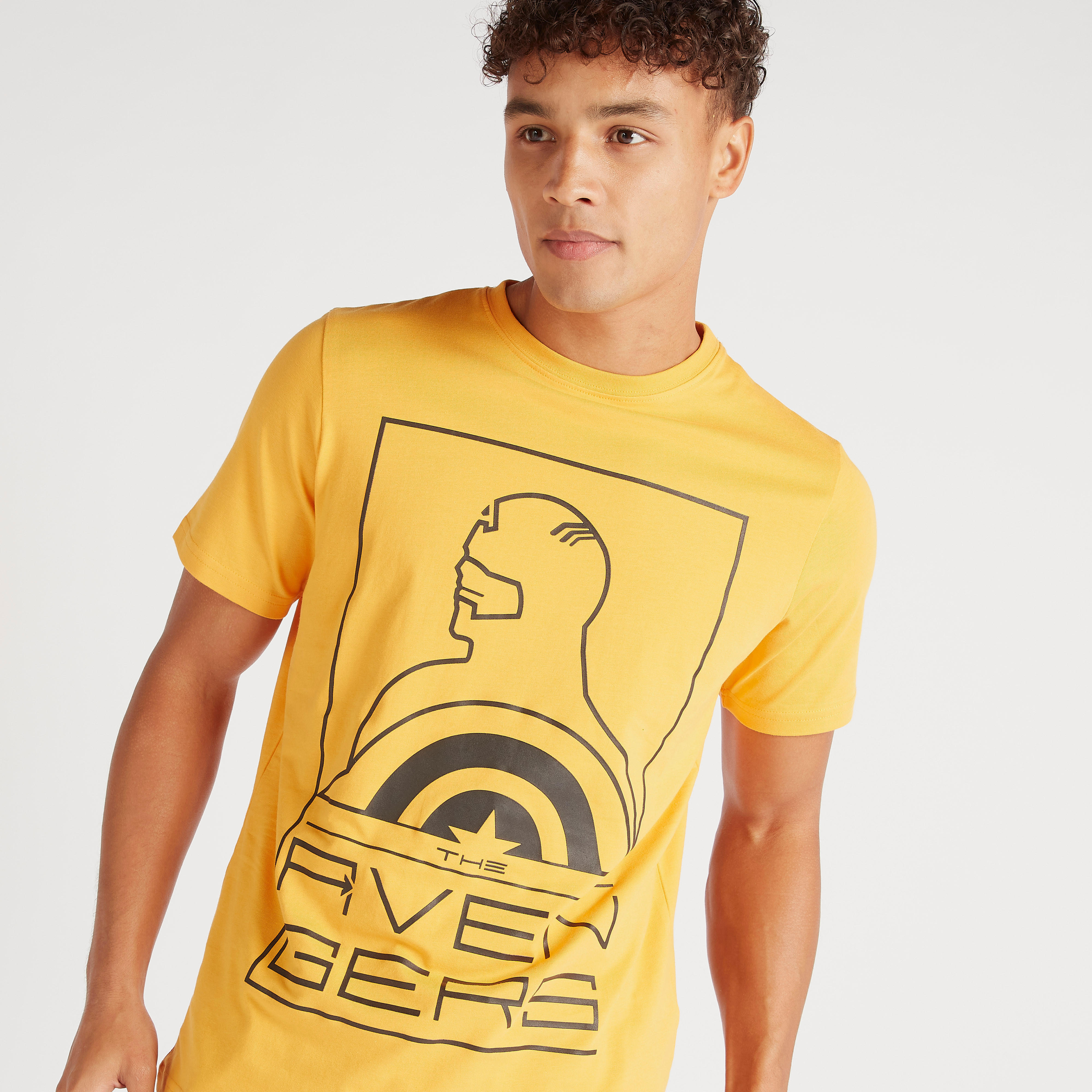 تيشيرت بياقة ضيّقة وأكمام قصيرة وطبعات أفينجرز-men-clothing-tshirtsandpolos-tshirts-image-5
