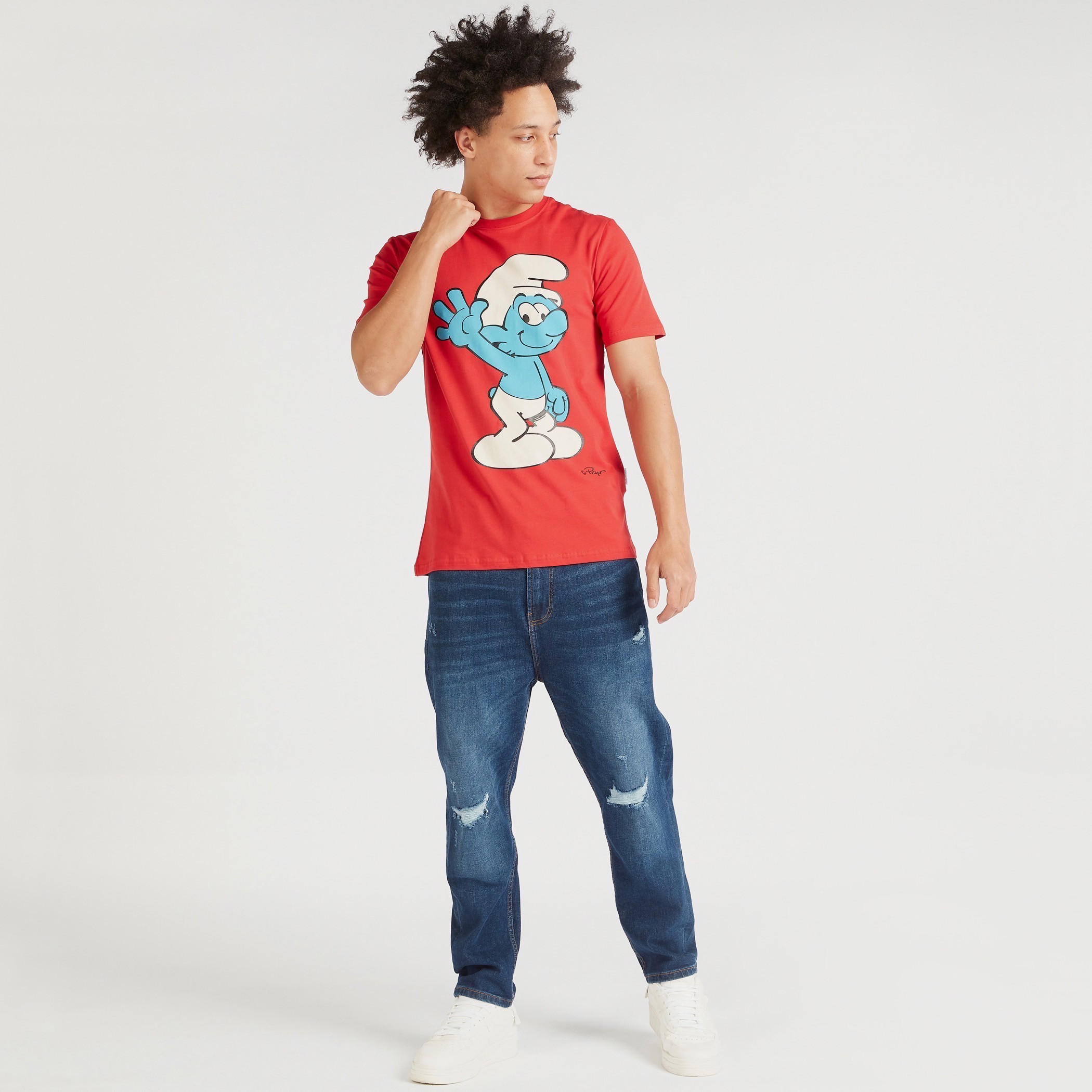 تيشيرت بياقة ضيقة وأكمام قصيرة وطبعات ذا سمورفز-men-clothing-tshirtsandpolos-tshirts-image-2