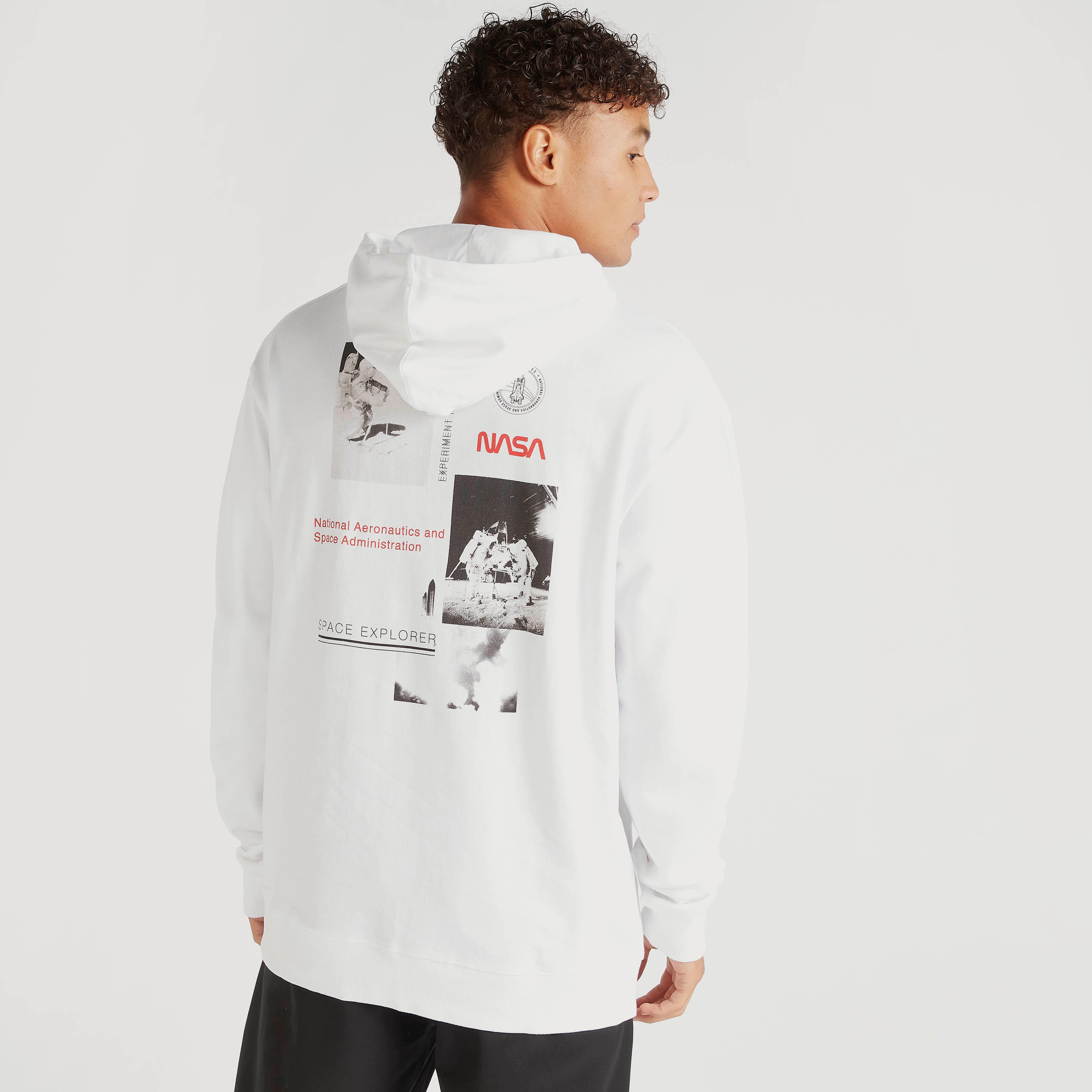 NASA Print Hooded Sweatshirt with Kangaroo Pockets-men-winterwear-hoodiesandsweatshirts-image-6
