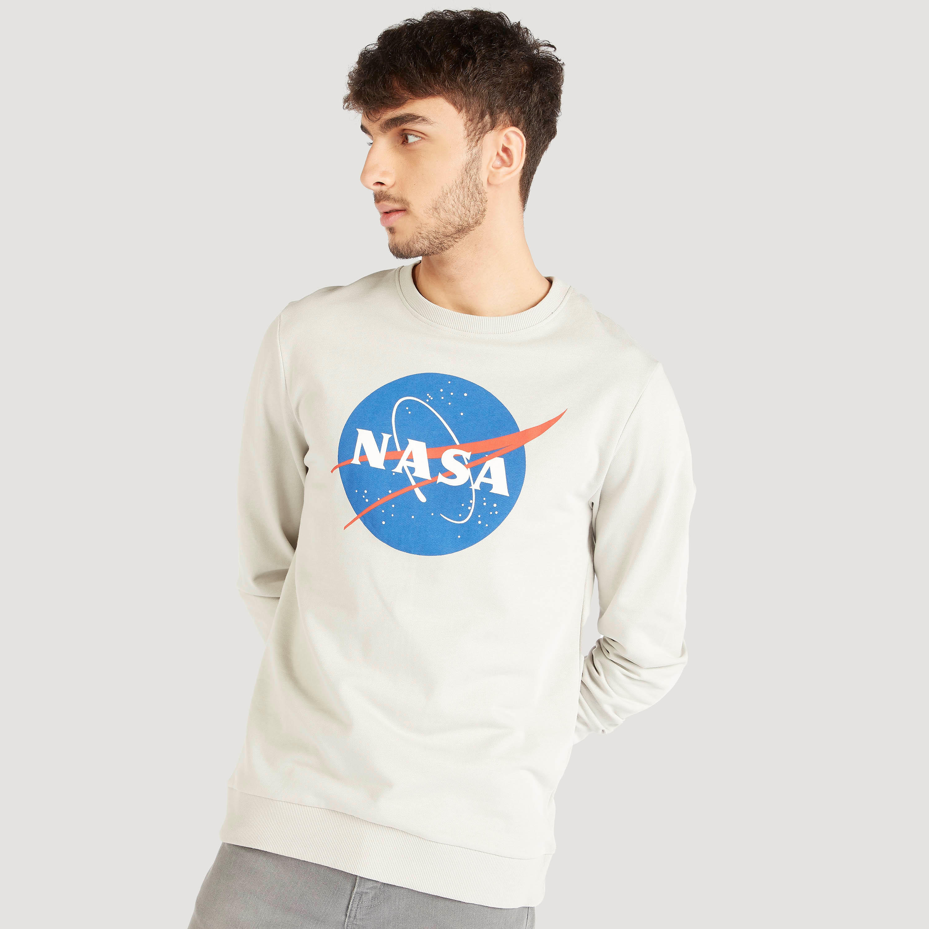 NASA Print Crew Neck Sweatshirt with Long Sleeves-men-winterwear-hoodiesandsweatshirts-image-1