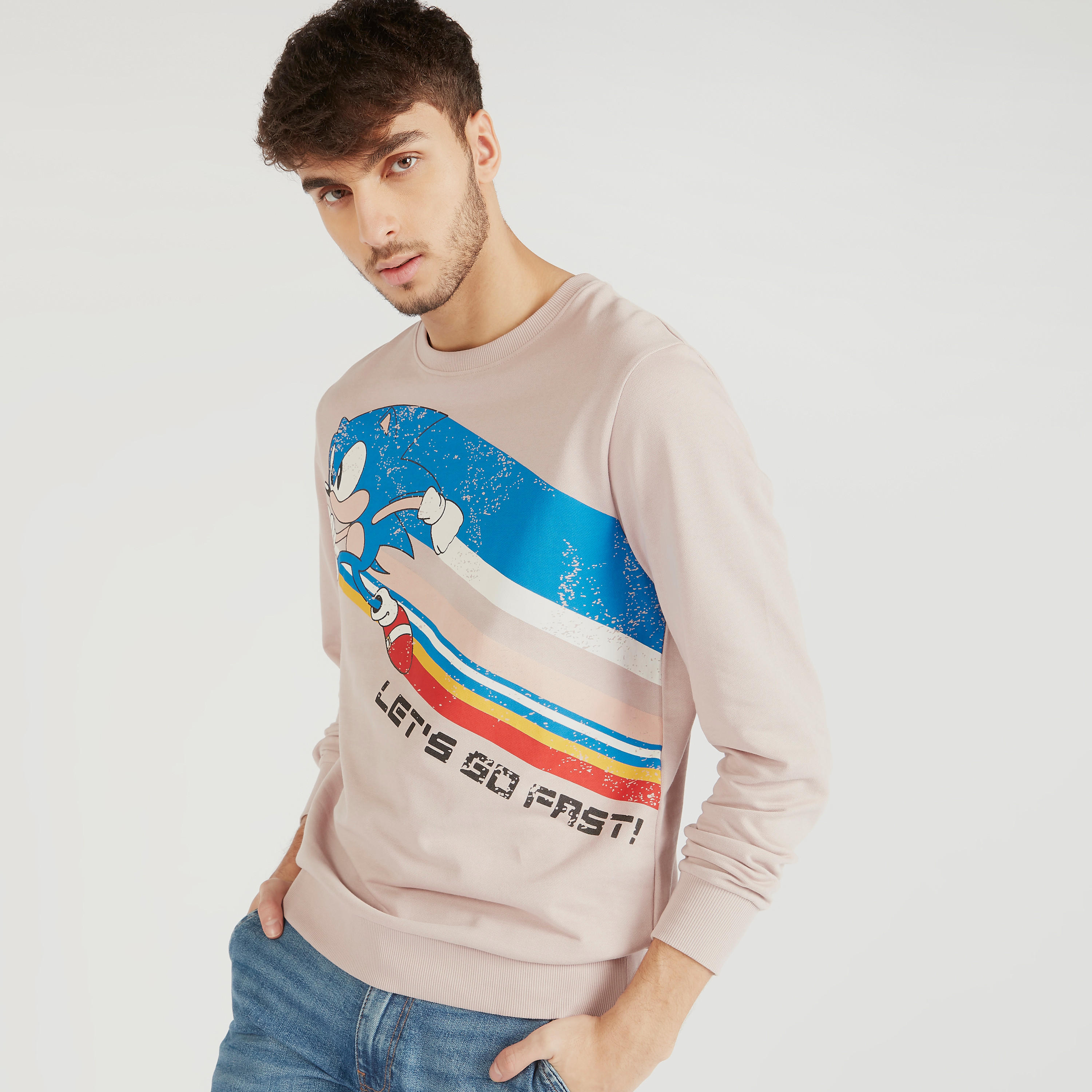 Sonic the Hedgehog Print Sweatshirt with Long Sleeves-men-winterwear-hoodiesandsweatshirts-image-1