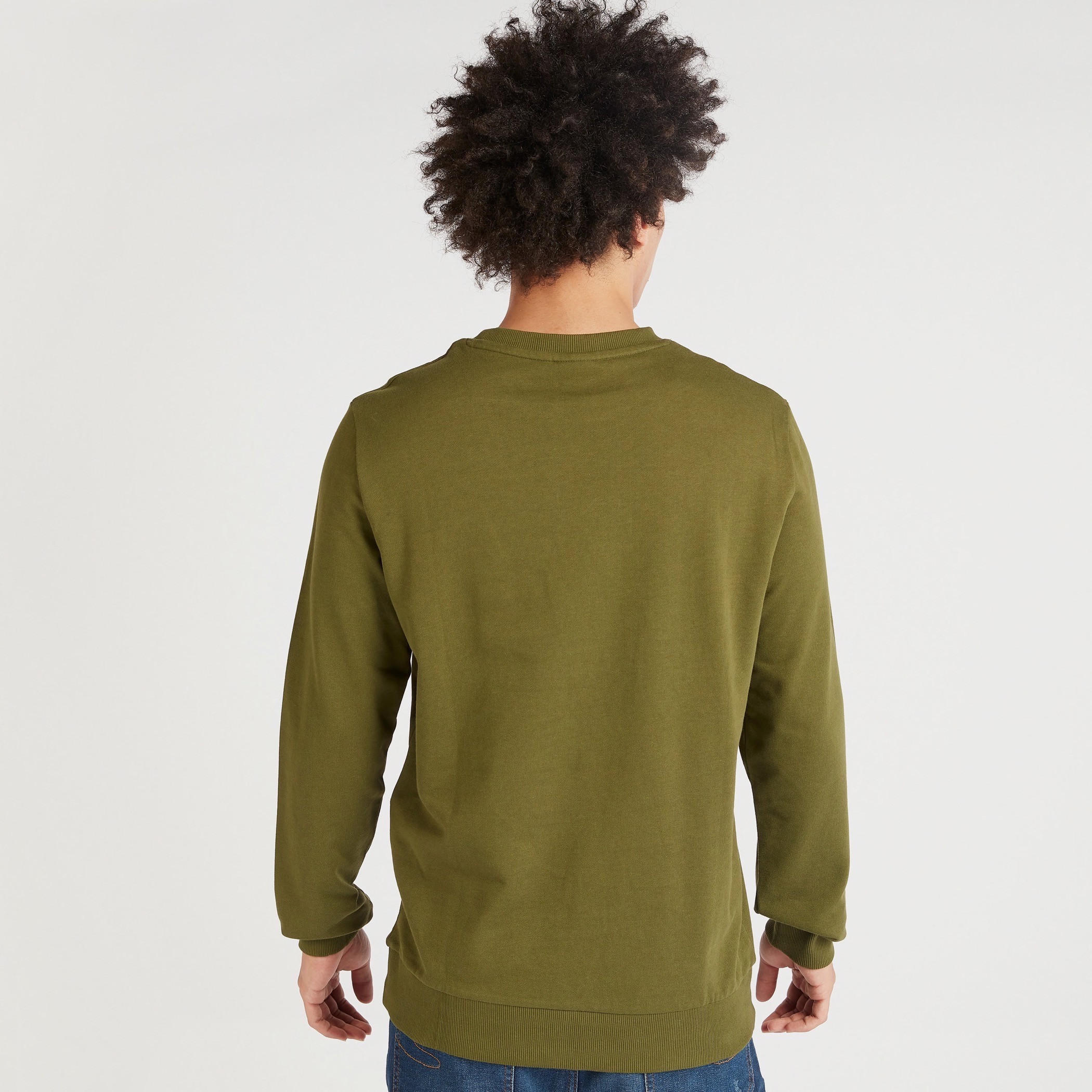 سويت شيرت بطبعات كابتن أمريكا وياقة ضيقة وأكمام طويلة-men-winterwear-hoodiesandsweatshirts-image-4