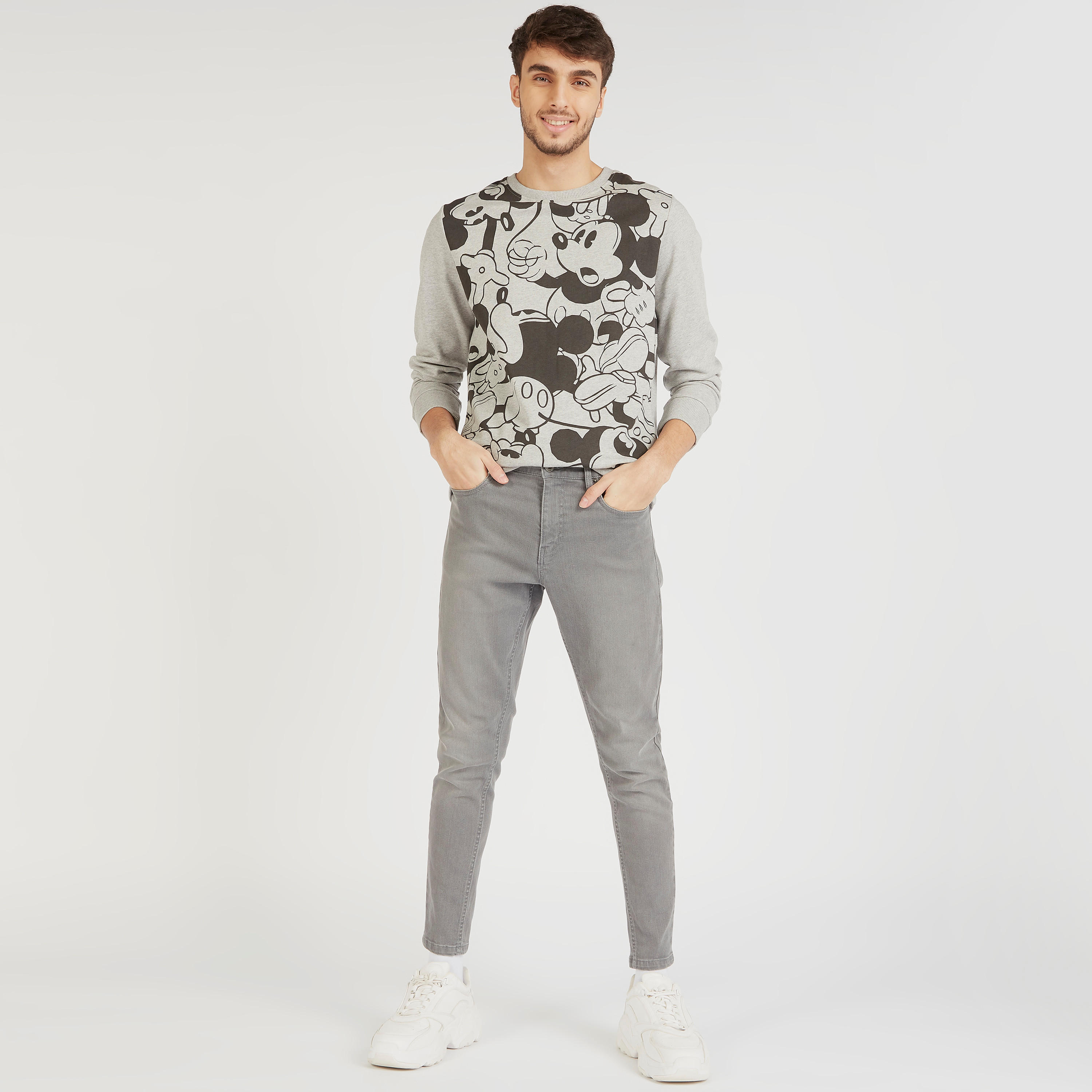 سويت شيرت بياقة ضيقة وأكمام طويلة وطبعات ميكي ماوس-men-winterwear-hoodiesandsweatshirts-image-2
