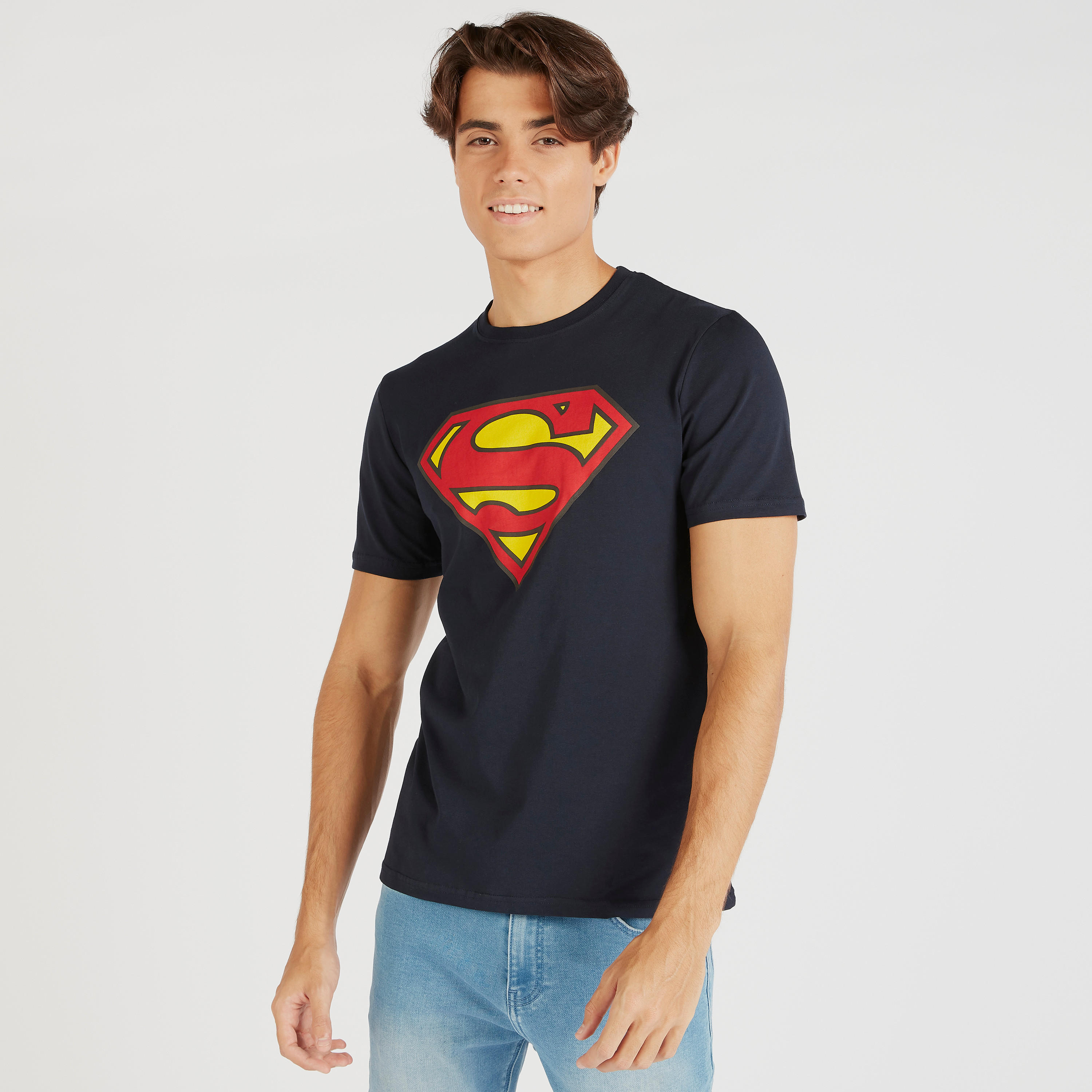 تيشيرت بياقة ضيّقة وأكمام قصيرة وطبعات سوبرمان-men-clothing-tshirtsandpolos-tshirts-image-1