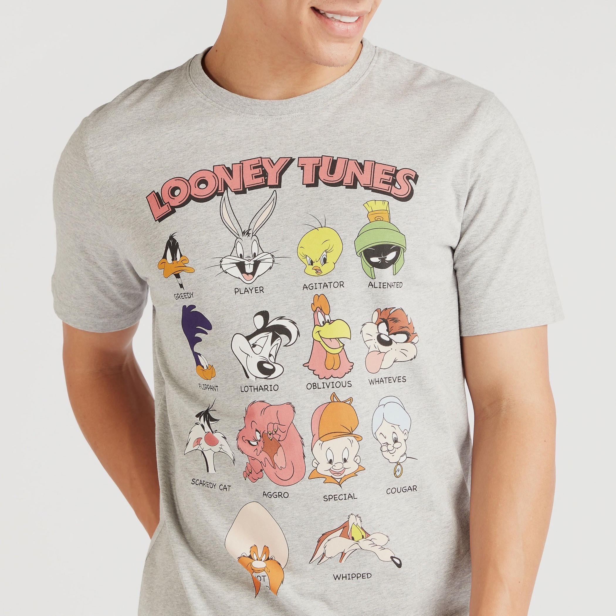 تيشيرت بياقة ضيقة وأكمام قصيرة وطبعات لوني تيونز-men-clothing-tshirtsandpolos-tshirts-image-3