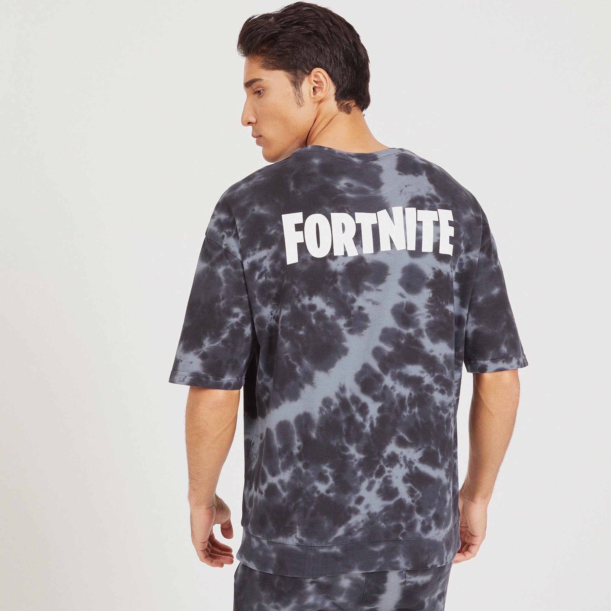 Fortnite Print Crew Neck T-shirt with Short Sleeves-men-clothing-tshirtsandpolos-tshirts-image-4