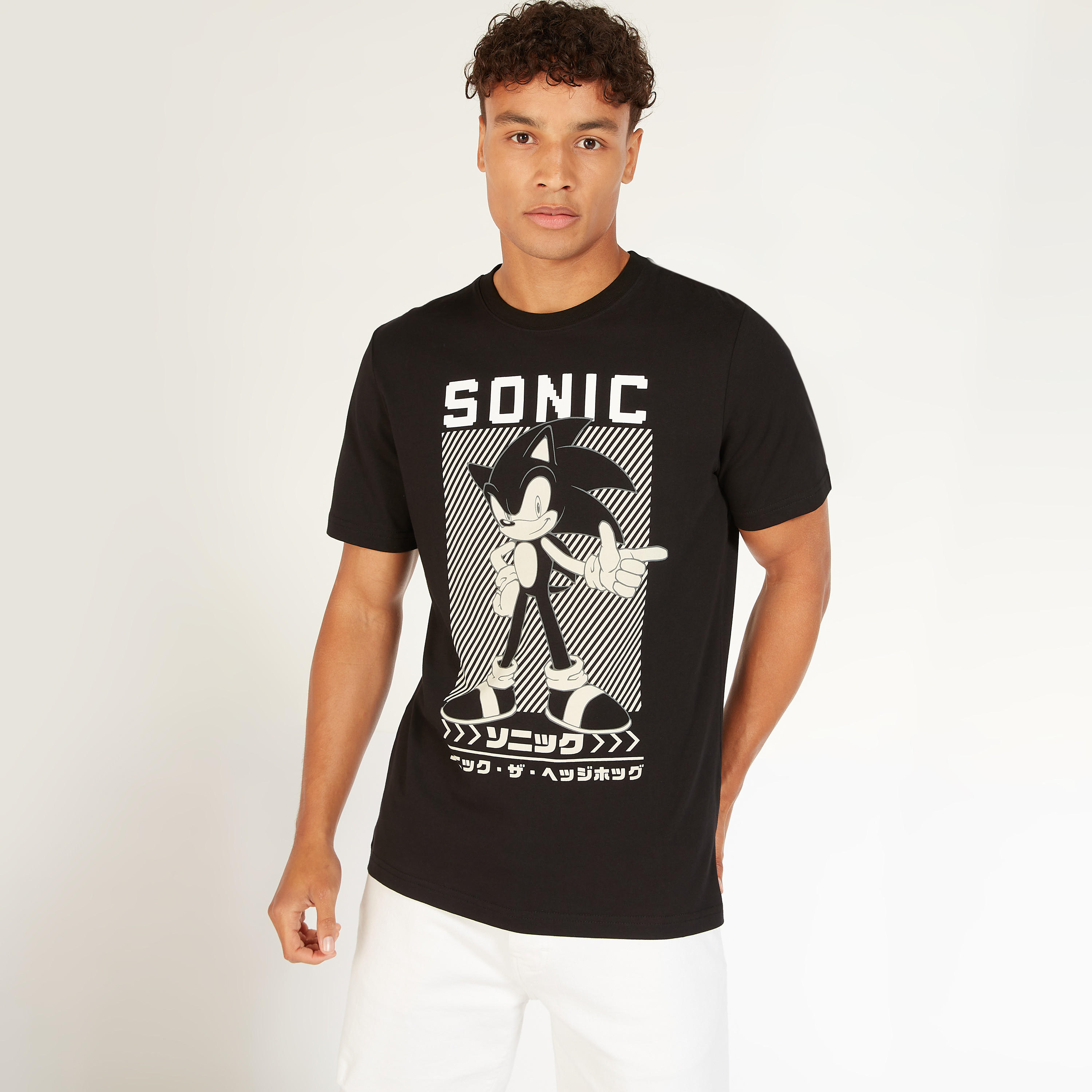 Sonic the Hedgehog Print T-shirt with Crew Neck and Short Sleeves-men-clothing-tshirtsandpolos-tshirts-image-3