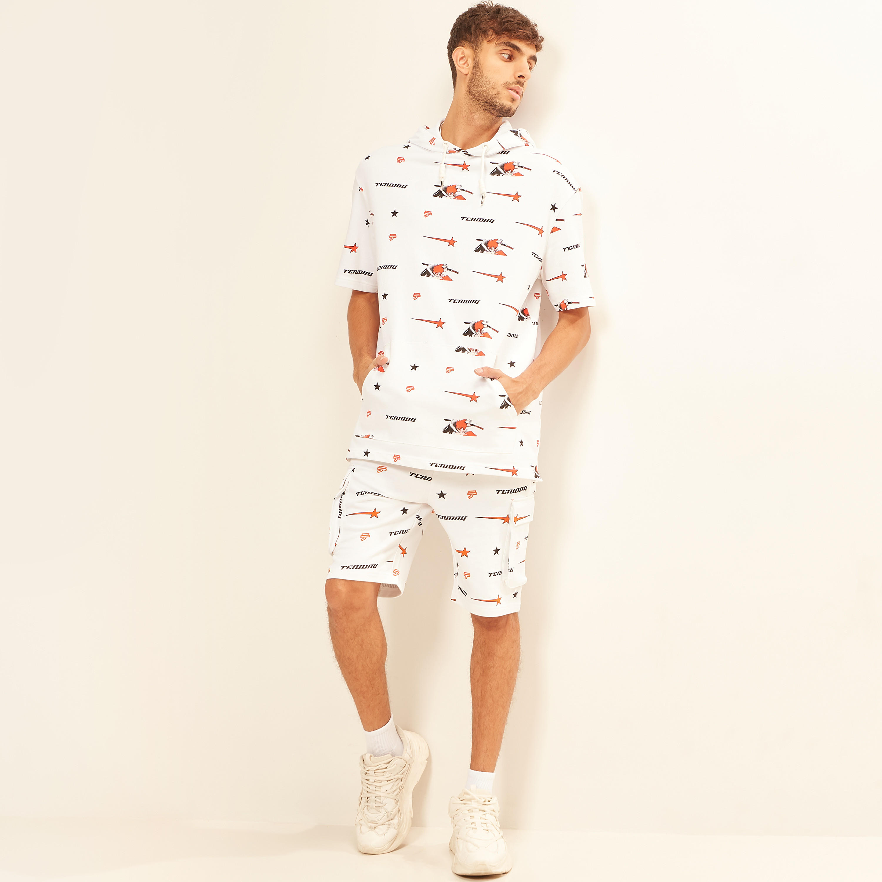 تيشيرت بقبعة وطبعات من تشكيلة إن إف تي X بورد بوما-men-clothing-tshirtsandpolos-tshirts-image-2