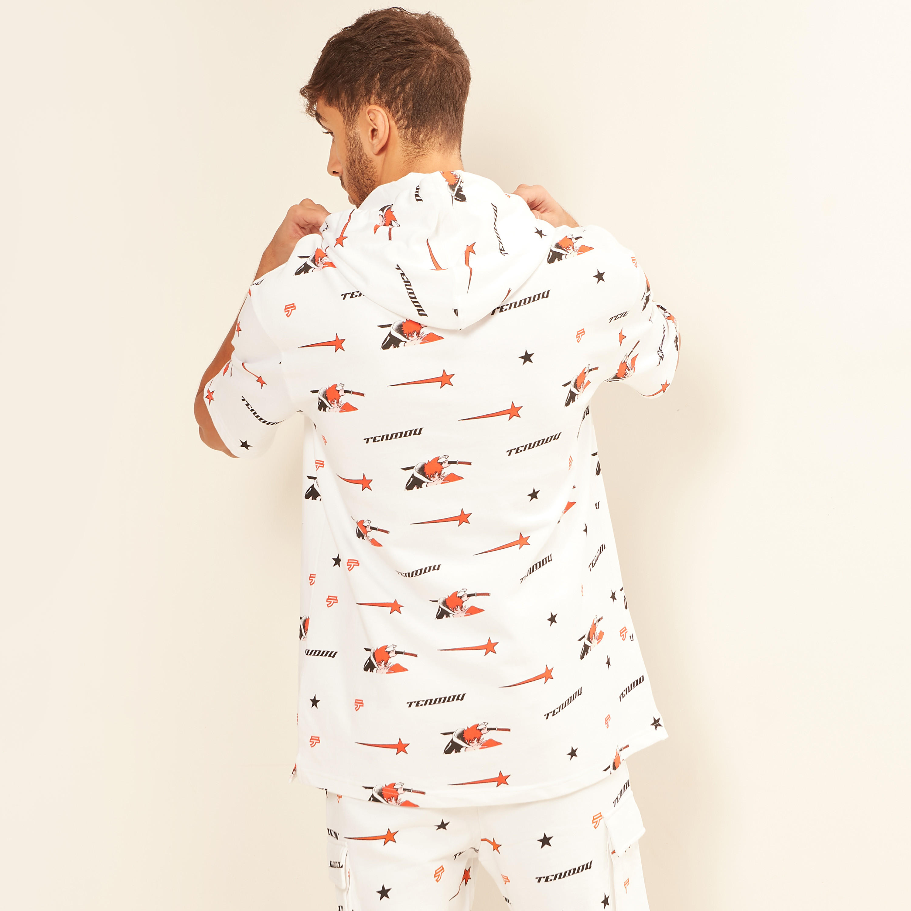 تيشيرت بقبعة وطبعات من تشكيلة إن إف تي X بورد بوما-men-clothing-tshirtsandpolos-tshirts-image-4