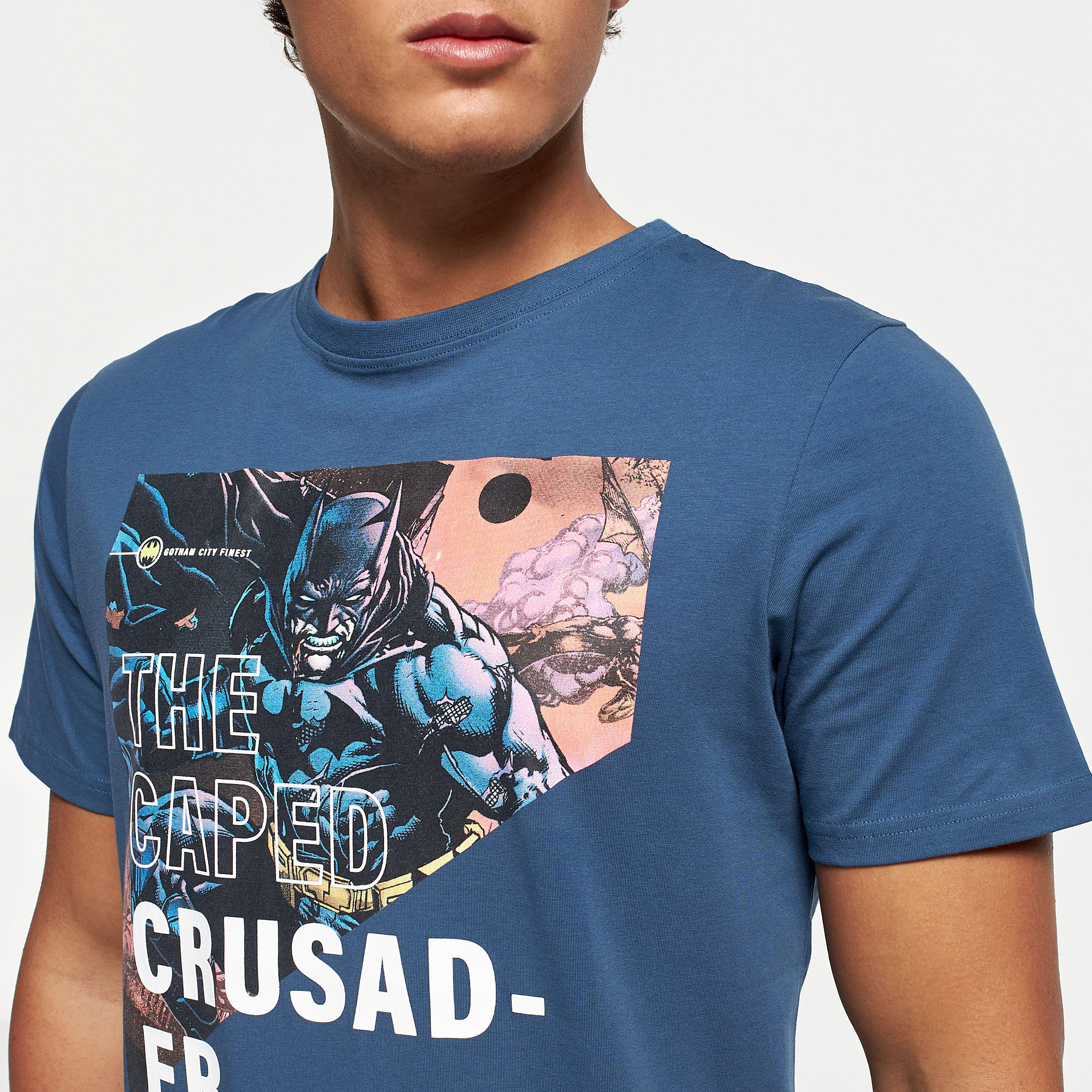 Batman Print T-shirt with Crew Neck and Short Sleeves-men-clothing-tshirtsandpolos-tshirts-image-4