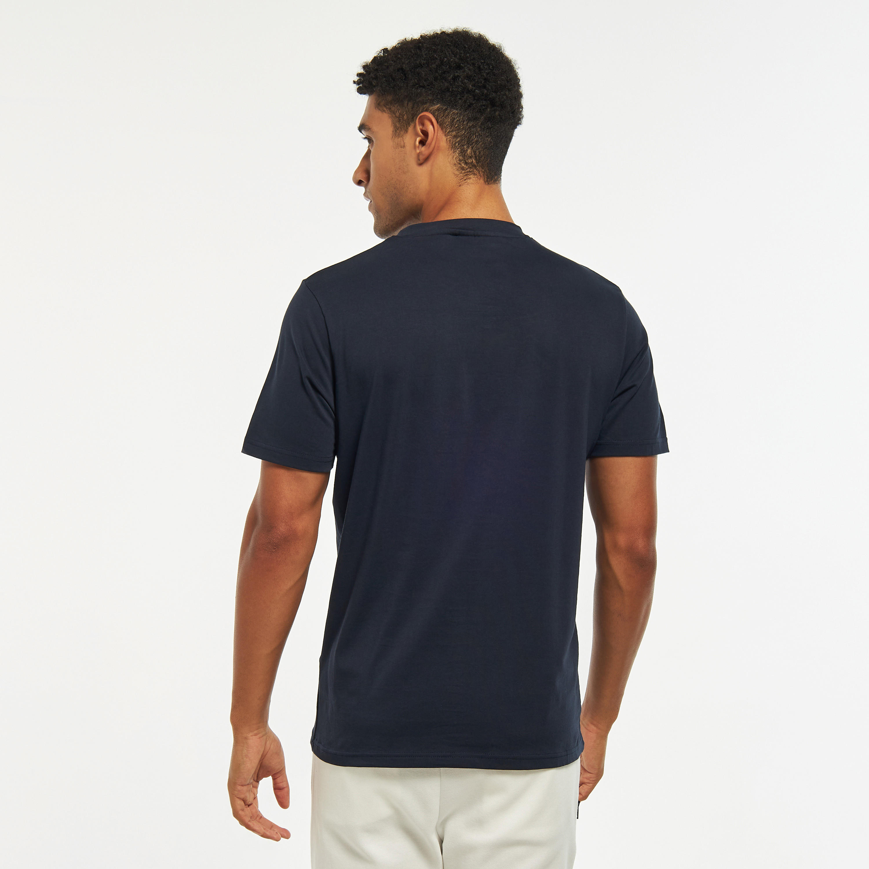 تيشيرت بياقة ضيقة وأكمام قصيرة وطبعات بينك بانثر-men-clothing-tshirtsandpolos-tshirts-image-3