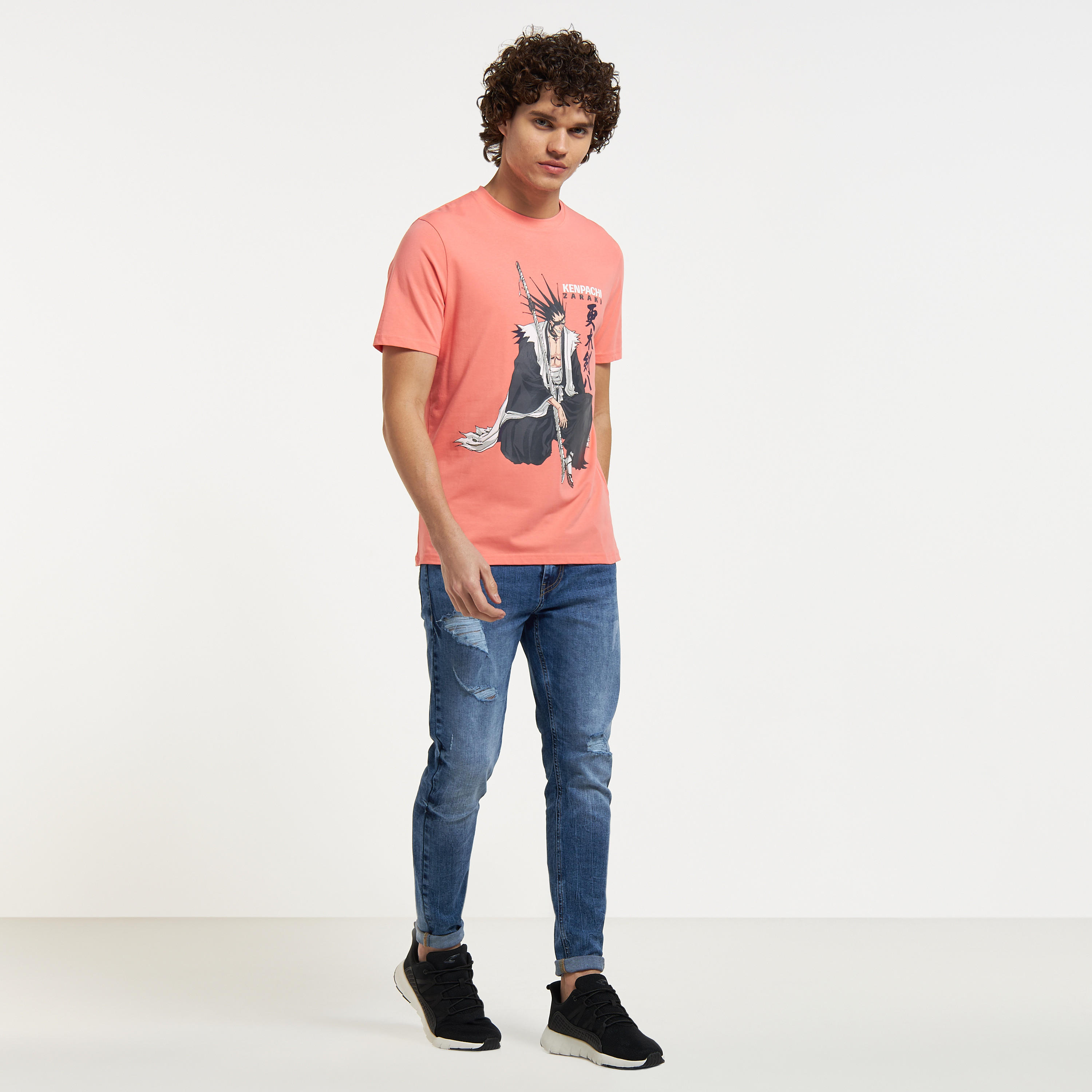 Kenpachi Zaraki Graphic Print T-shirt with Short Sleeves and Crew Neck-men-clothing-tshirtsandpolos-tshirts-image-2