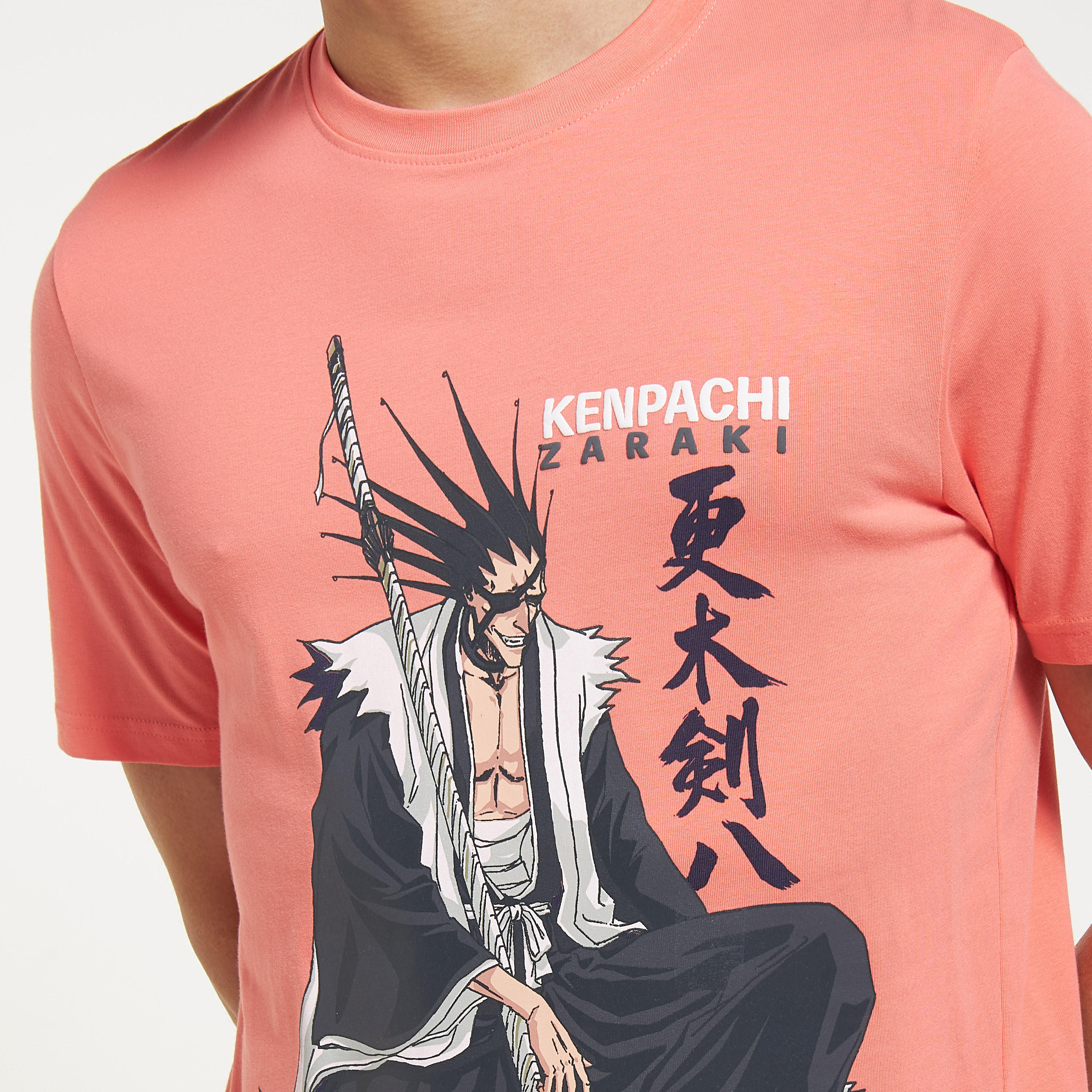 Kenpachi Zaraki Graphic Print T-shirt with Short Sleeves and Crew Neck-men-clothing-tshirtsandpolos-tshirts-image-4