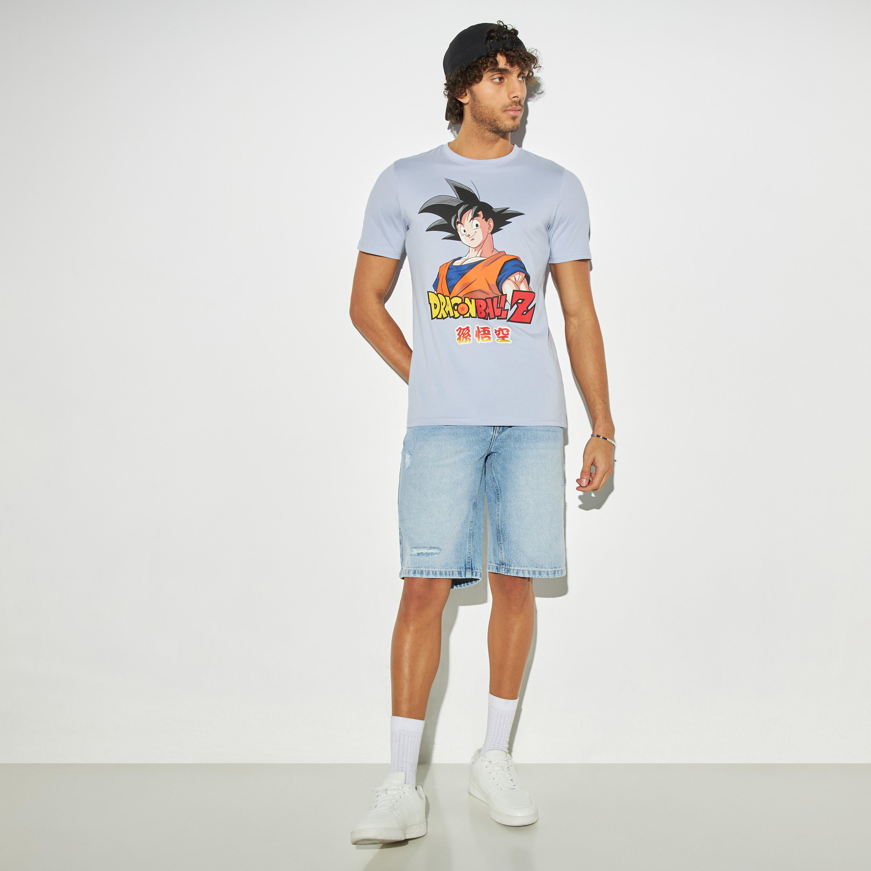 تيشيرت بياقة مستديرة وأكمام قصيرة وطبعات-men-clothing-tshirtsandpolos-tshirts-image-2