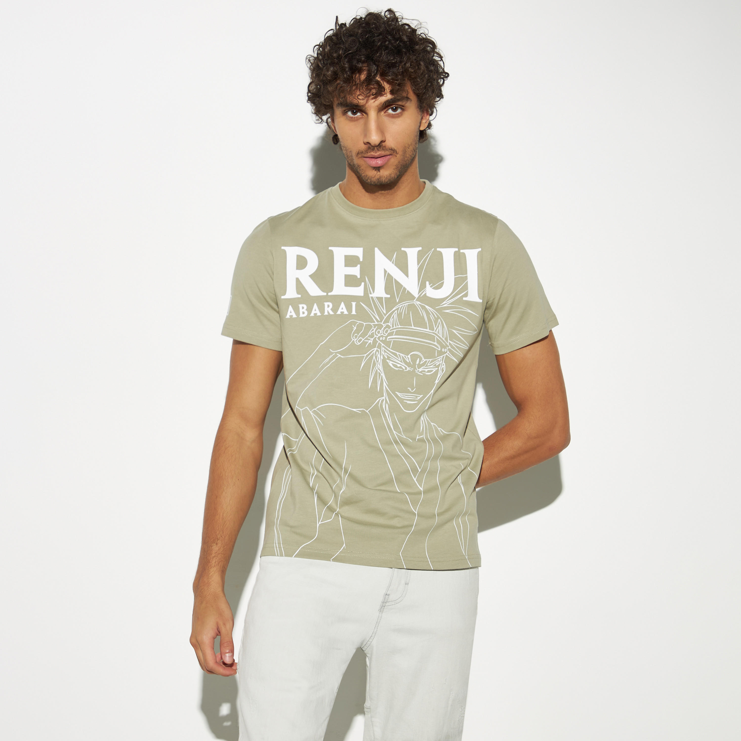تيشيرت بياقة ضيقة وأكمام قصيرة وطبعات-men-clothing-tshirtsandpolos-tshirts-image-1