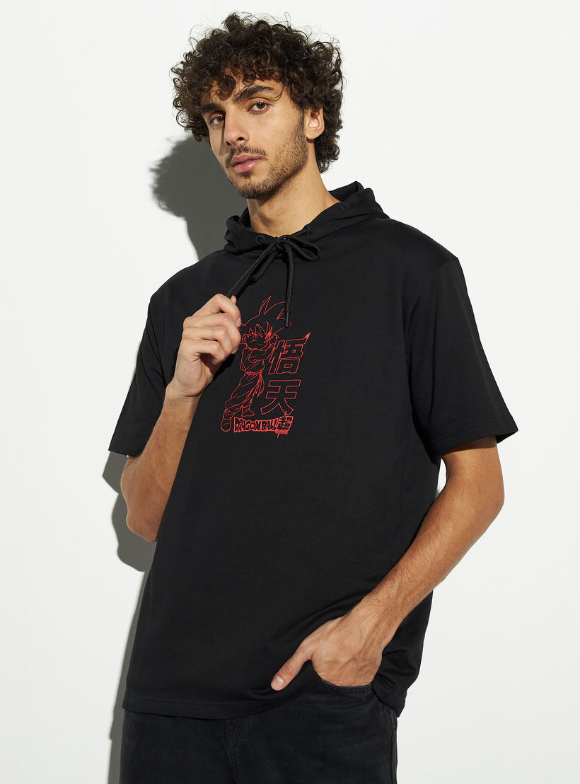 تيشيرت بأكمام قصيرة وقبعة وطبعات دراجون بول زي-men-clothing-tshirtsandpolos-tshirts-image-2