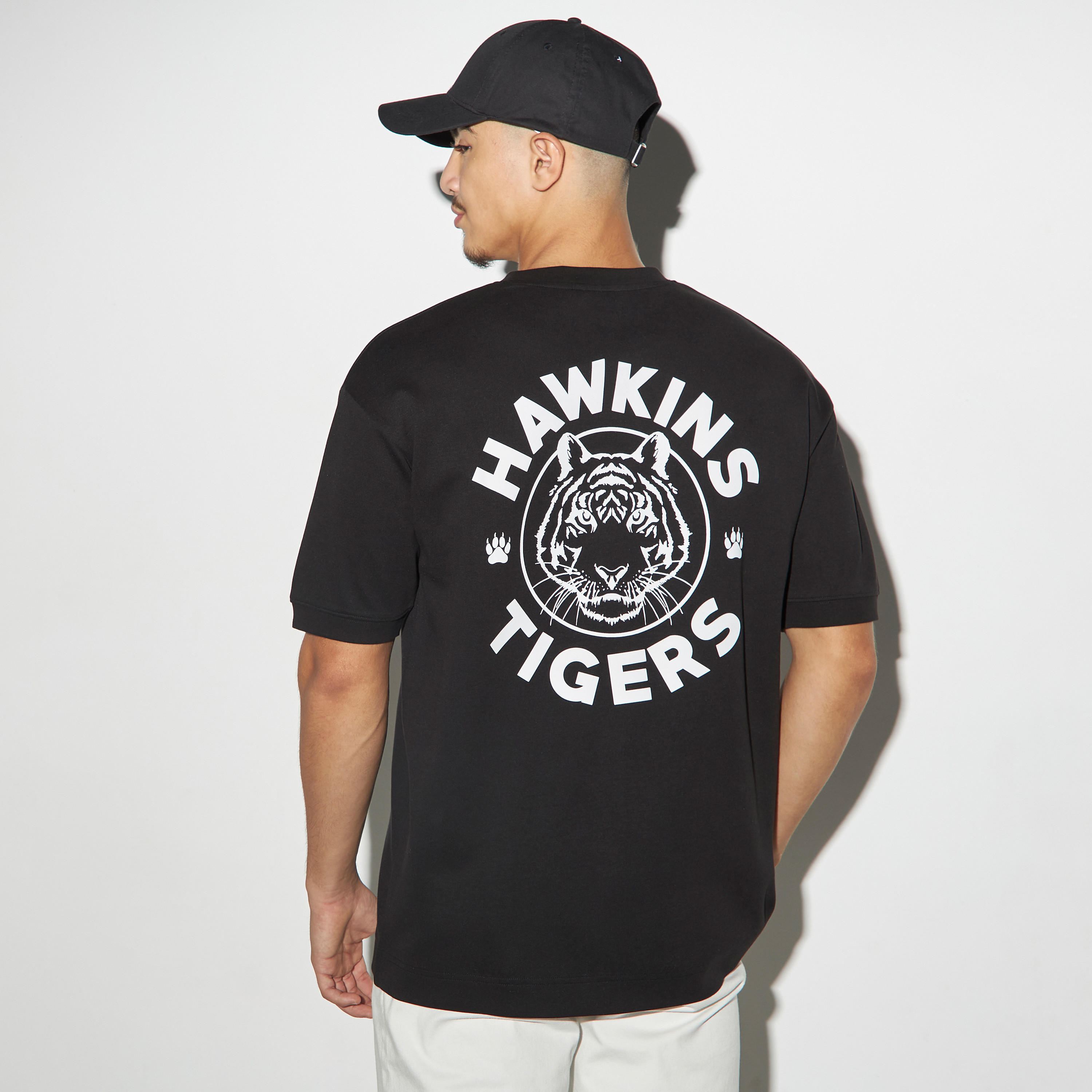 Stranger Things Print T-shirt with Crew Neck and Short Sleeves-men-clothing-tshirtsandpolos-tshirts-image-1