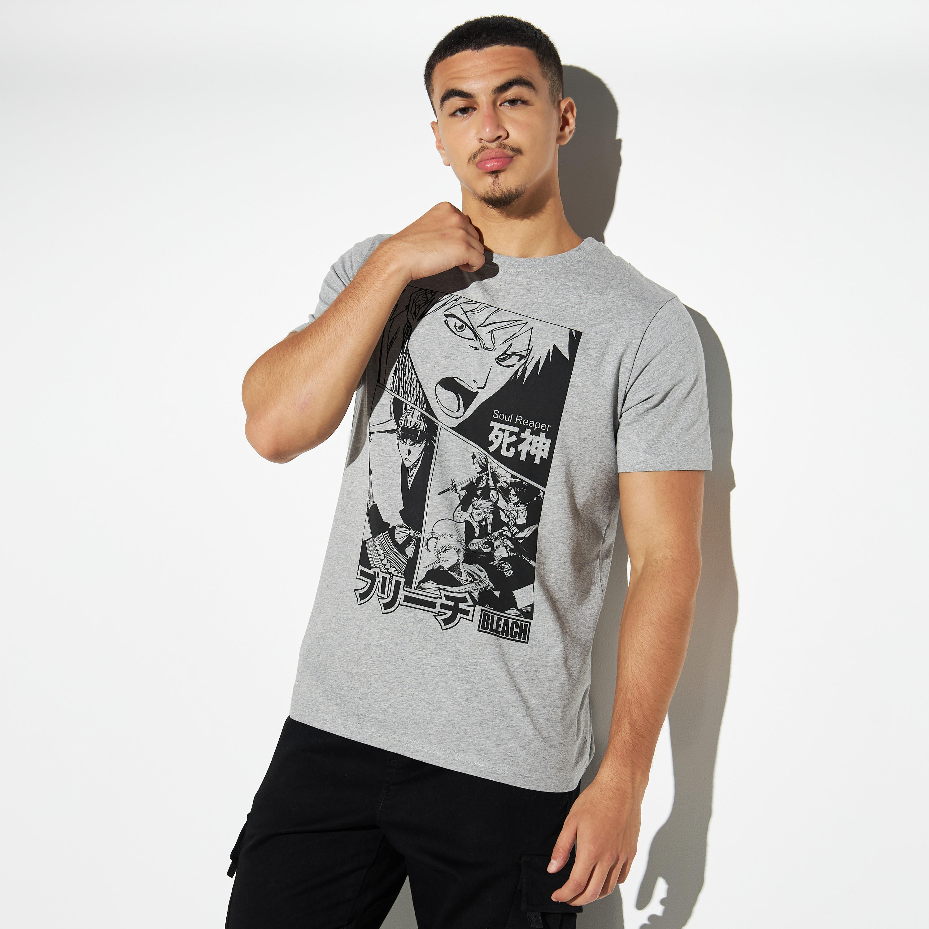 Bleach Print Crew Neck T-shirt-men-clothing-tshirtsandpolos-tshirts-image-1