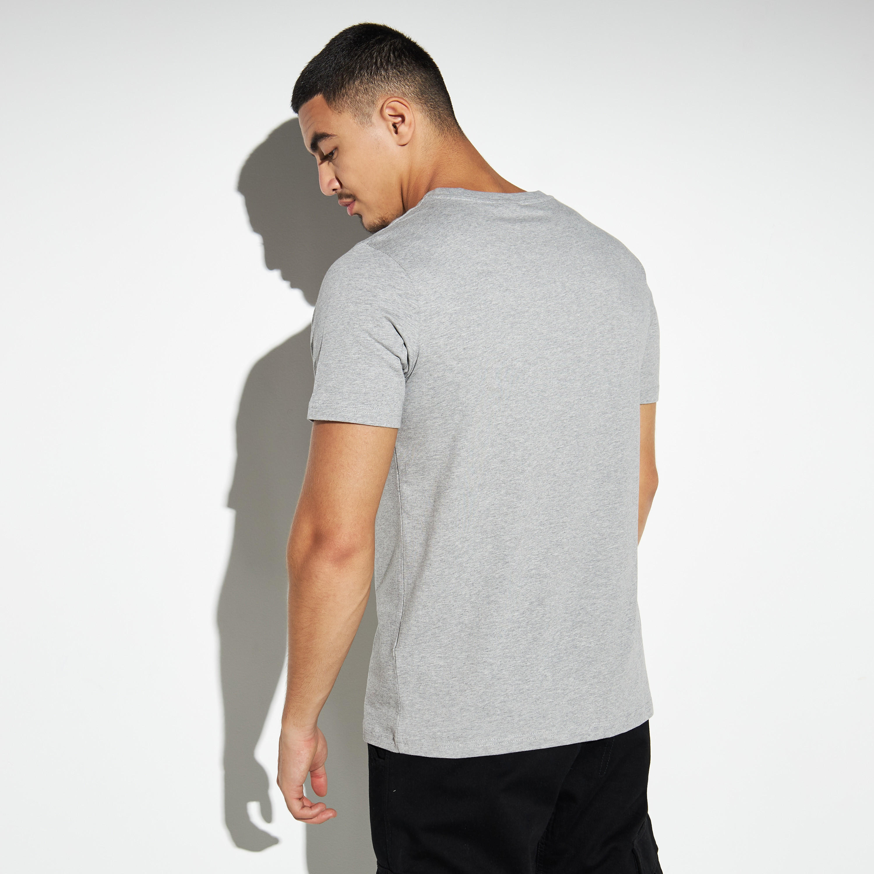 Bleach Print Crew Neck T-shirt-men-clothing-tshirtsandpolos-tshirts-image-3