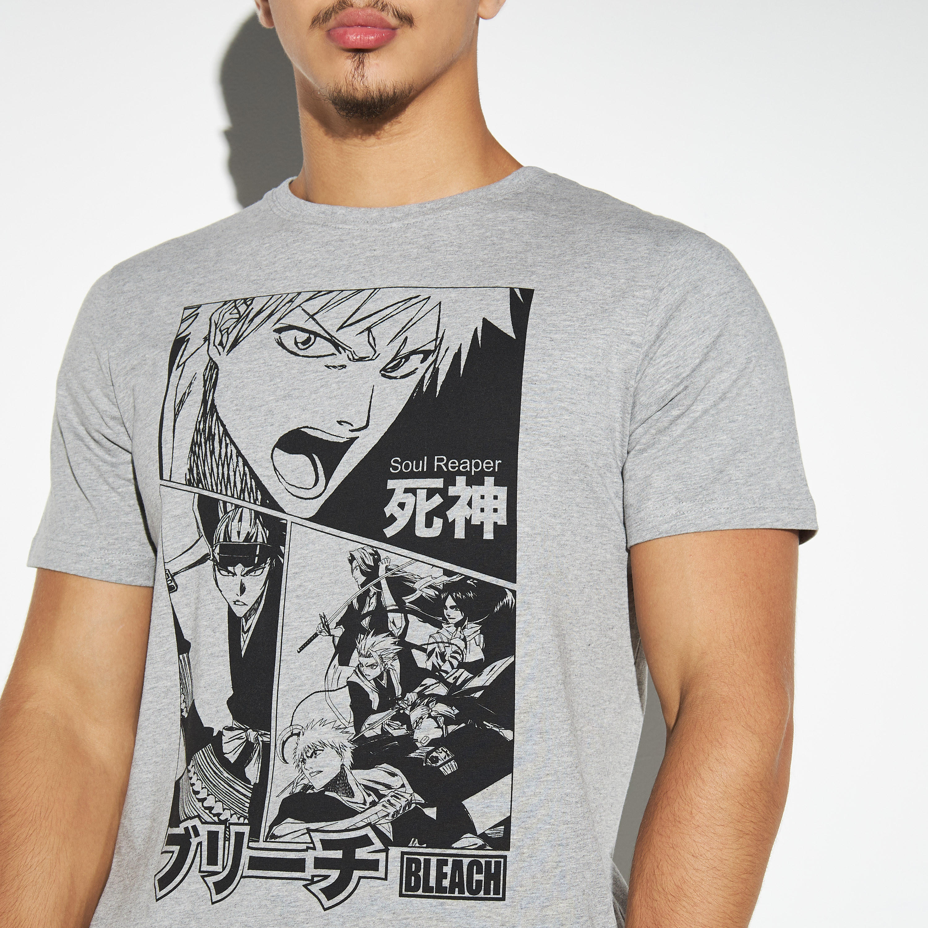Bleach Print Crew Neck T-shirt-men-clothing-tshirtsandpolos-tshirts-image-4
