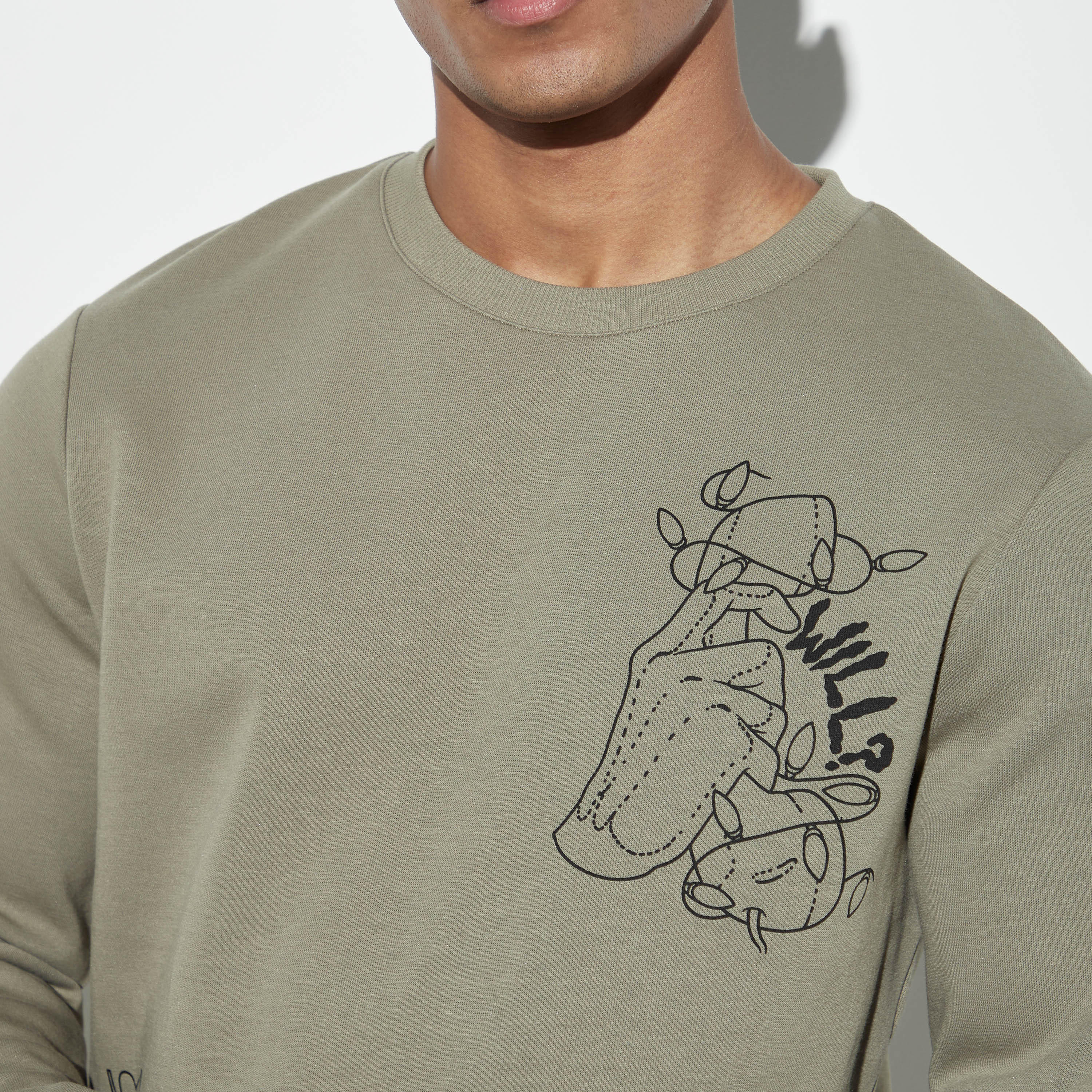 سويت شيرت بطبعات وياقة ضيقة وأكمام طويلة-men-winterwear-hoodiesandsweatshirts-image-4
