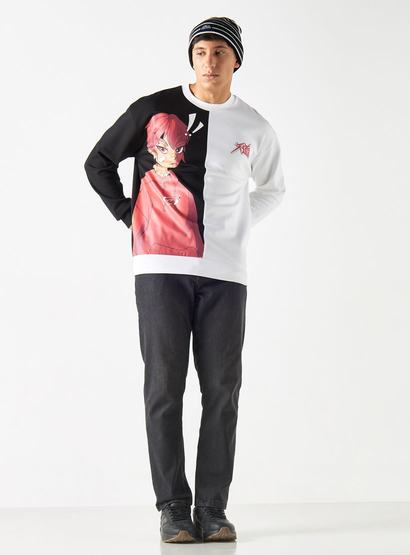 سويت شيرت بياقة ضيقة وأكمام طويلة وطبعات أنيمي-men-winterwear-hoodiesandsweatshirts-image-2